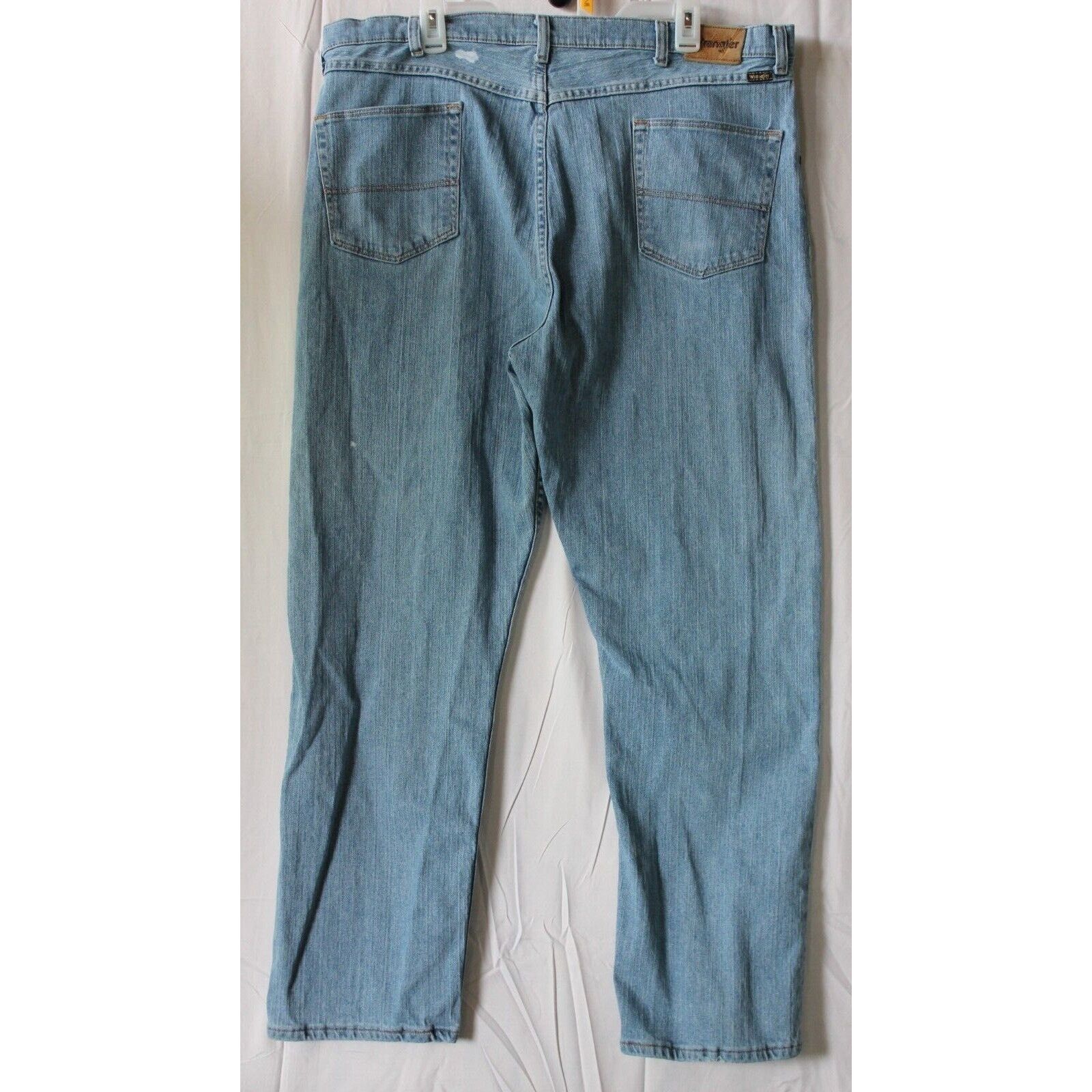 Wrangler WRANGLER Mens 42x32 MGW80AB Straight Jeans-Distressed Size US 42 / EU 58 - 10 Thumbnail