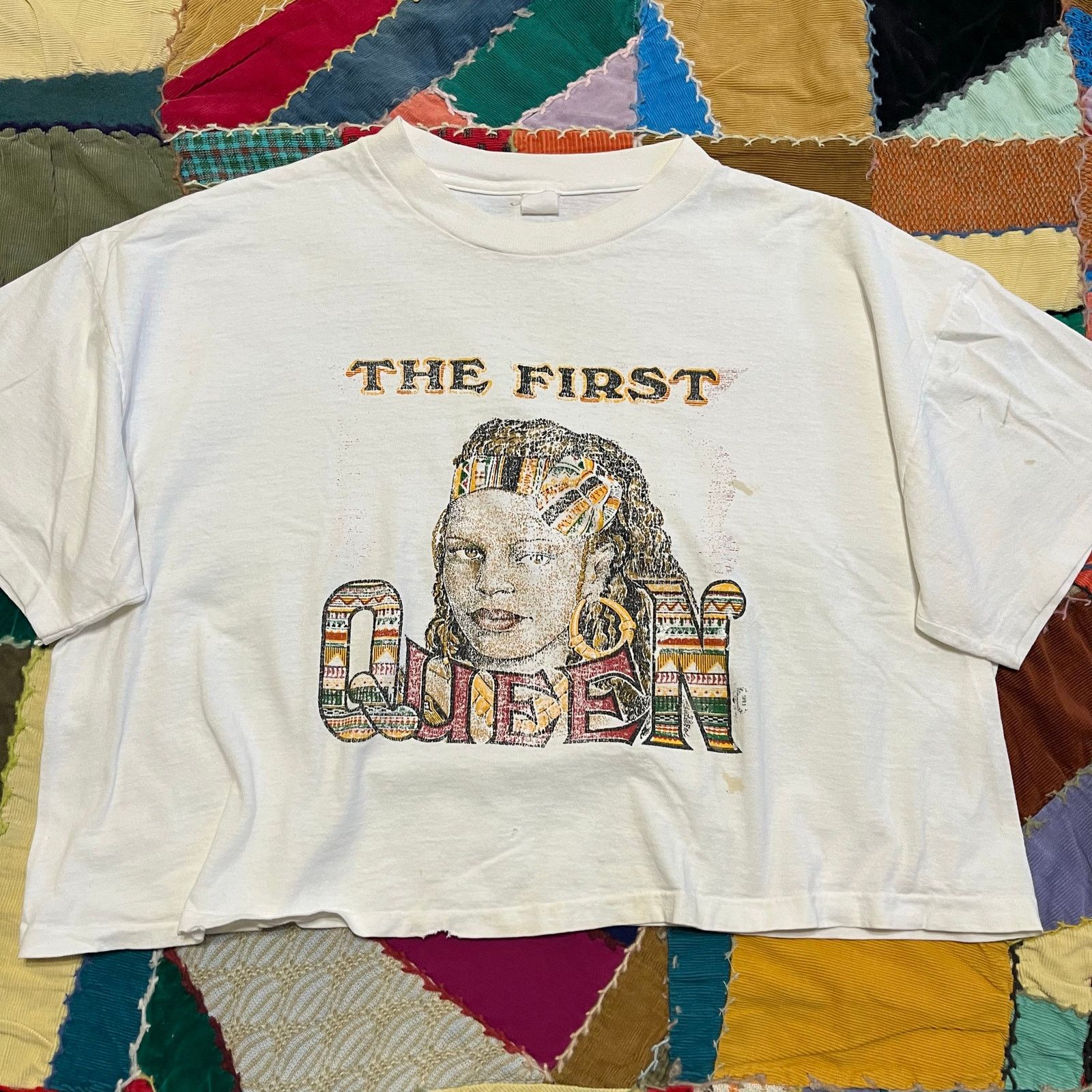 Other Vintage ‘The First Black Queen’ Cropped Graphic White Shirt Size L / US 10 / IT 46 - 1 Thumbnail