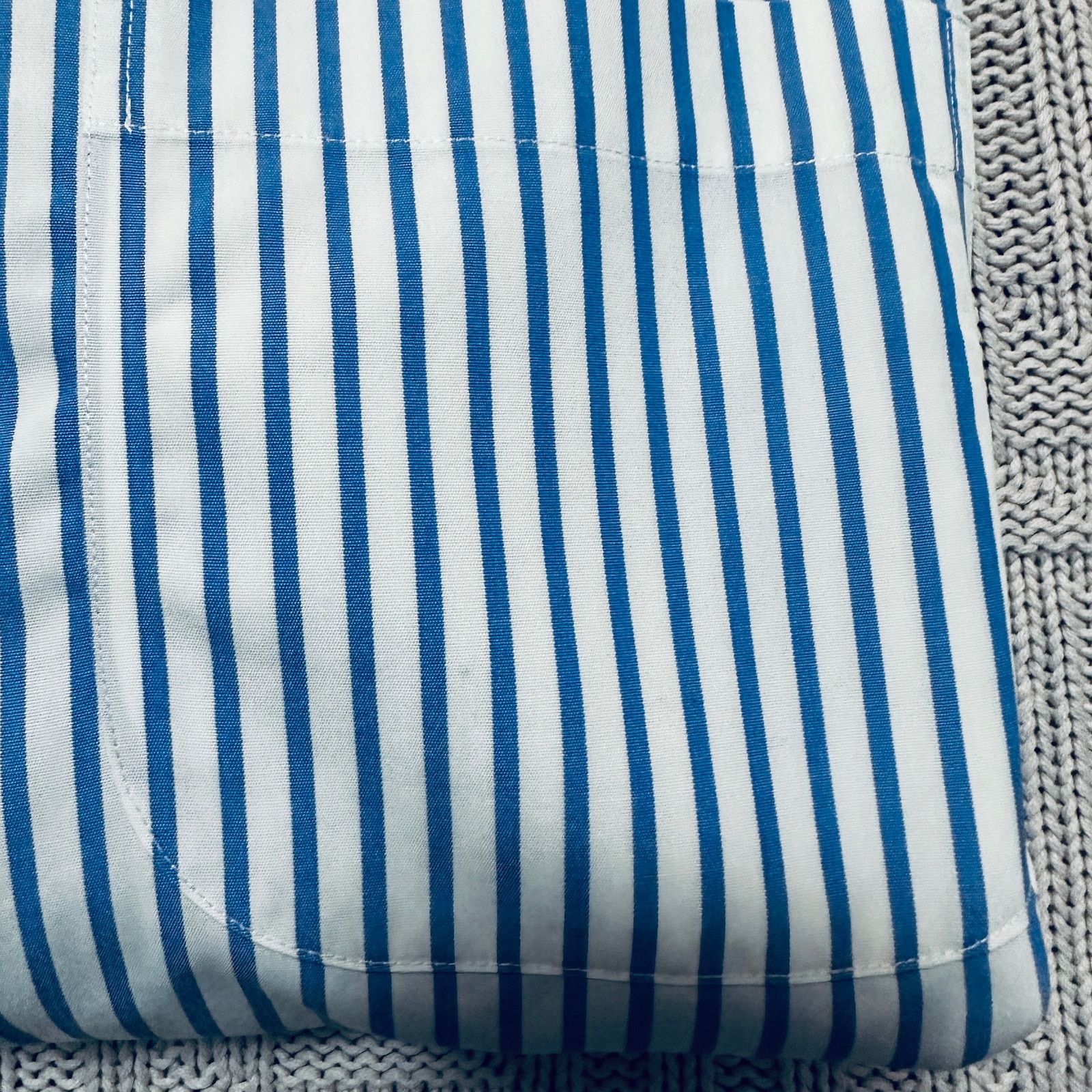 Brooks Brothers Brooks Brothers blue striped traditional fit button down Size US XL / EU 56 / 4 - 5 Thumbnail