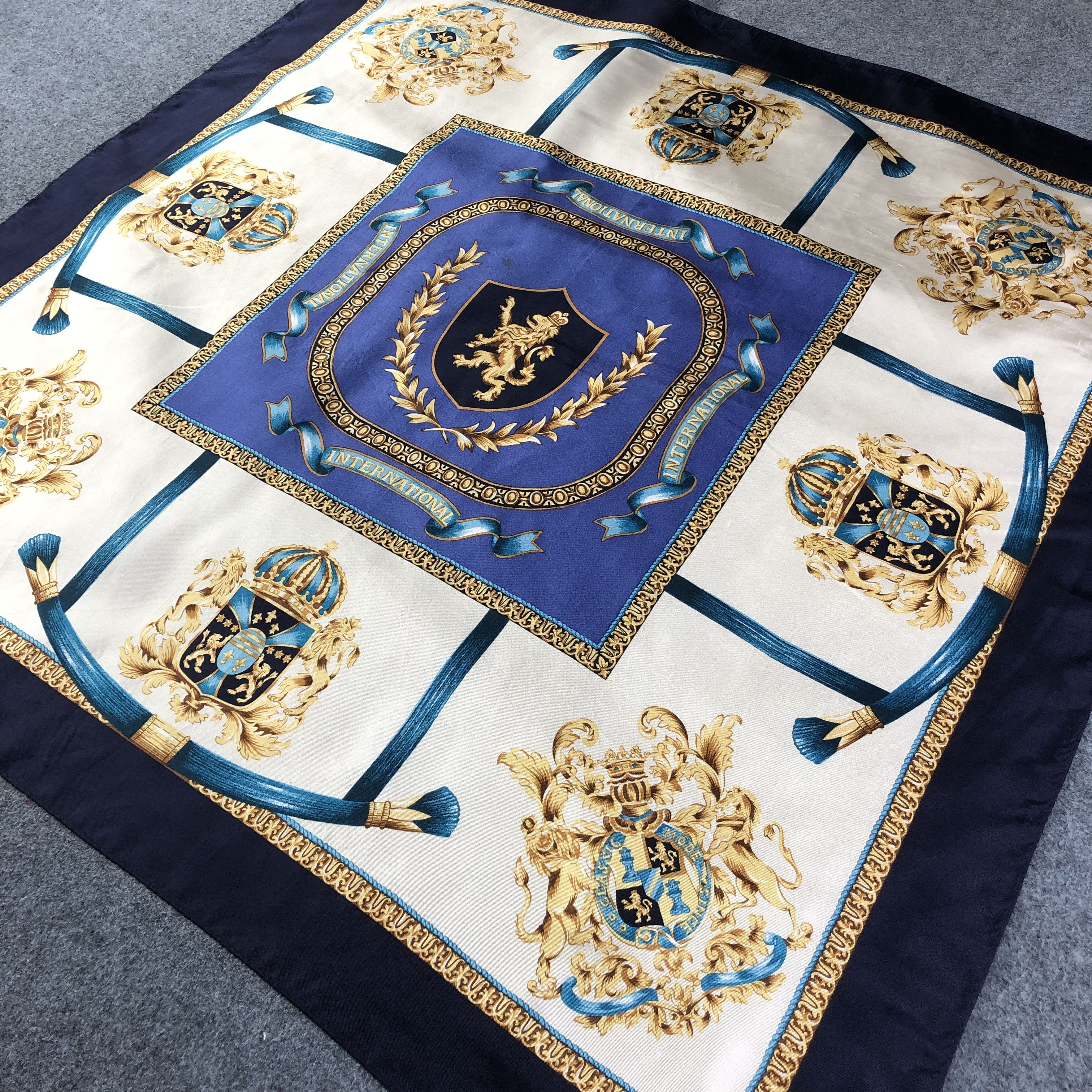 Japanese Brand Intermode Lion Luxury Silk Scarf M686 Size ONE SIZE - 2 Thumbnail