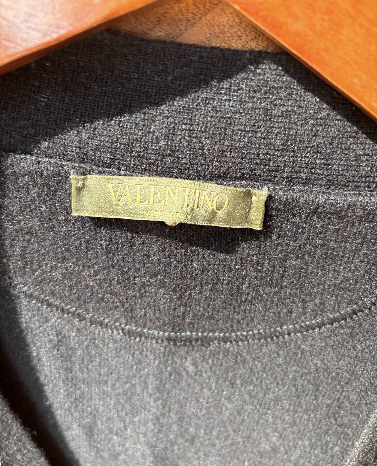 Valentino Valentino Classic Camouflage Cashmere Cardigan J2 Size US S / EU 44-46 / 1 - 3 Thumbnail