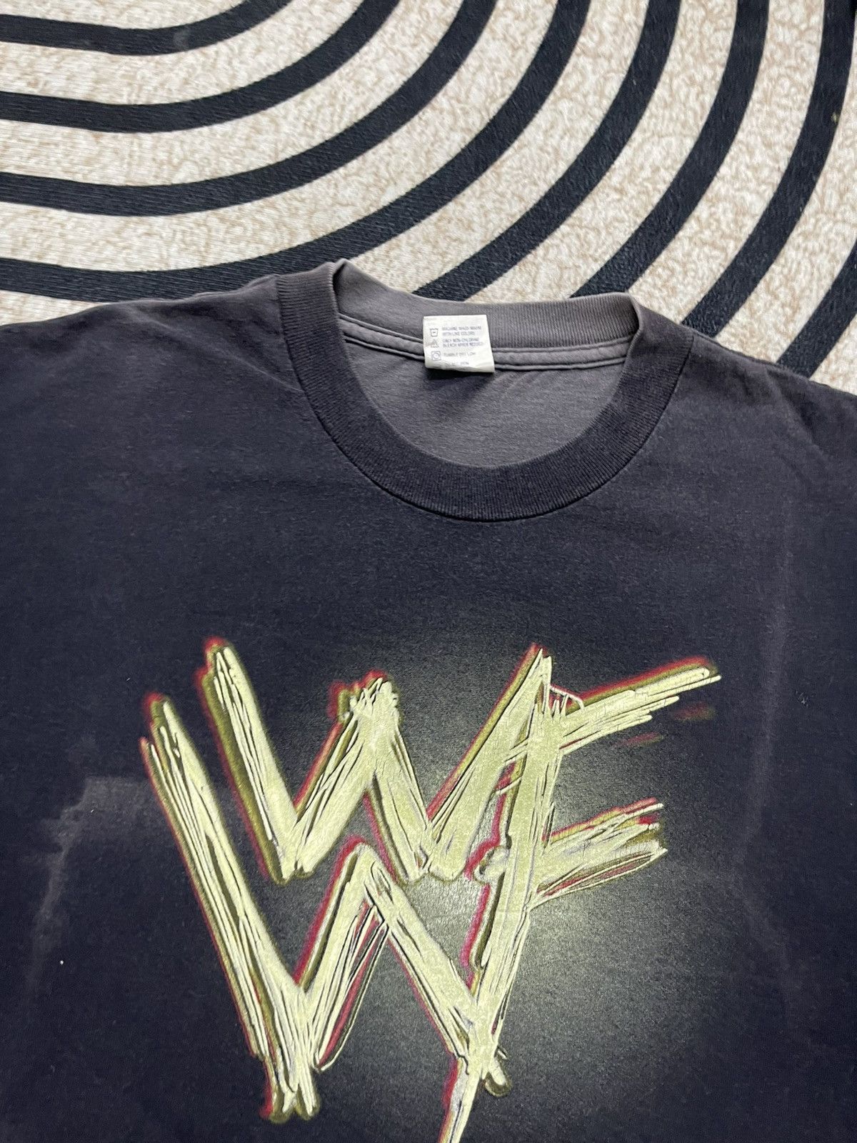 Vintage VINTAGE 1999 WWF ATTITUDE “COME GET SOME” SUN FADED TEES Size US L / EU 52-54 / 3 - 8 Thumbnail