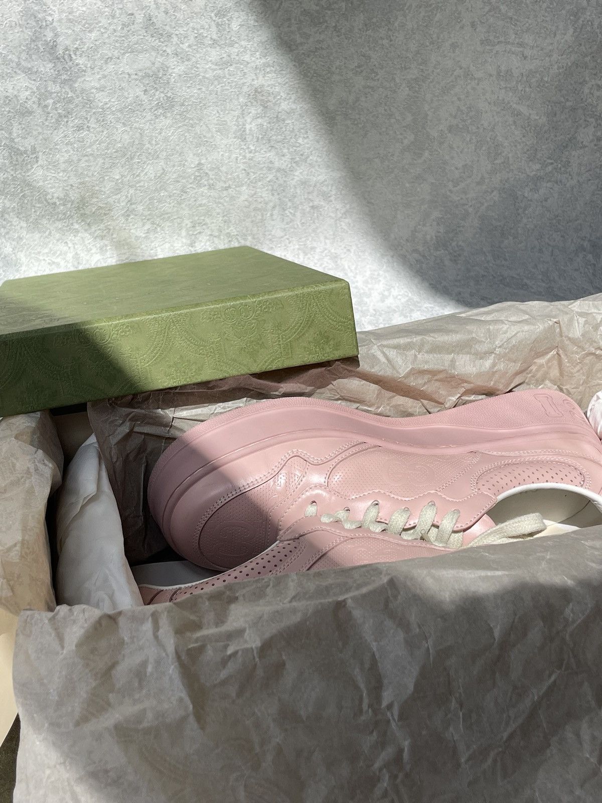 Gucci Gucci Jumbo GG Tennis Embossed Sneaker Trainers Chunky Size US 9.5 / IT 39.5 - 20 Thumbnail