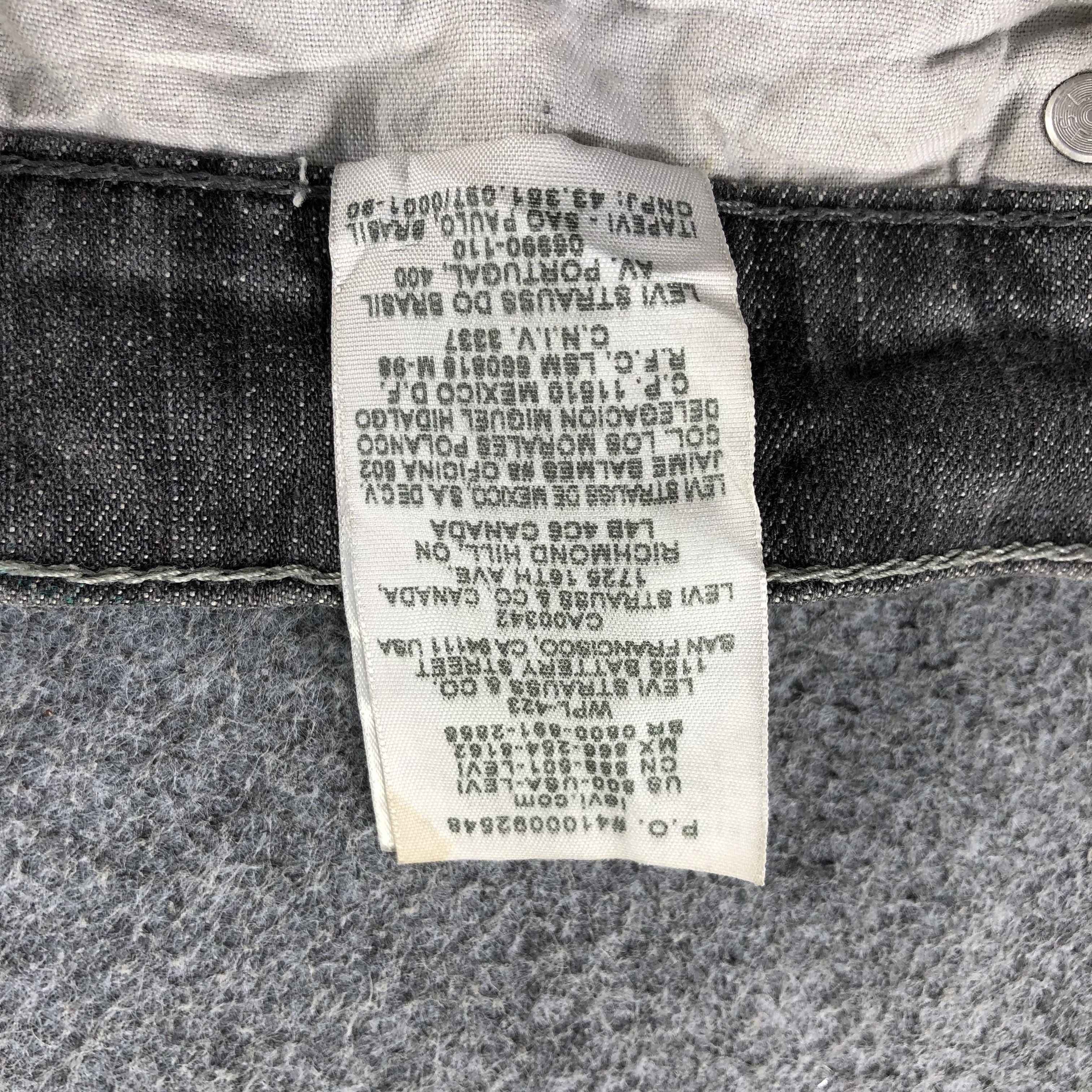 Levi's Vintage Faded Black Levis 511 Jeans-J2675 Size US 31 - 13 Thumbnail