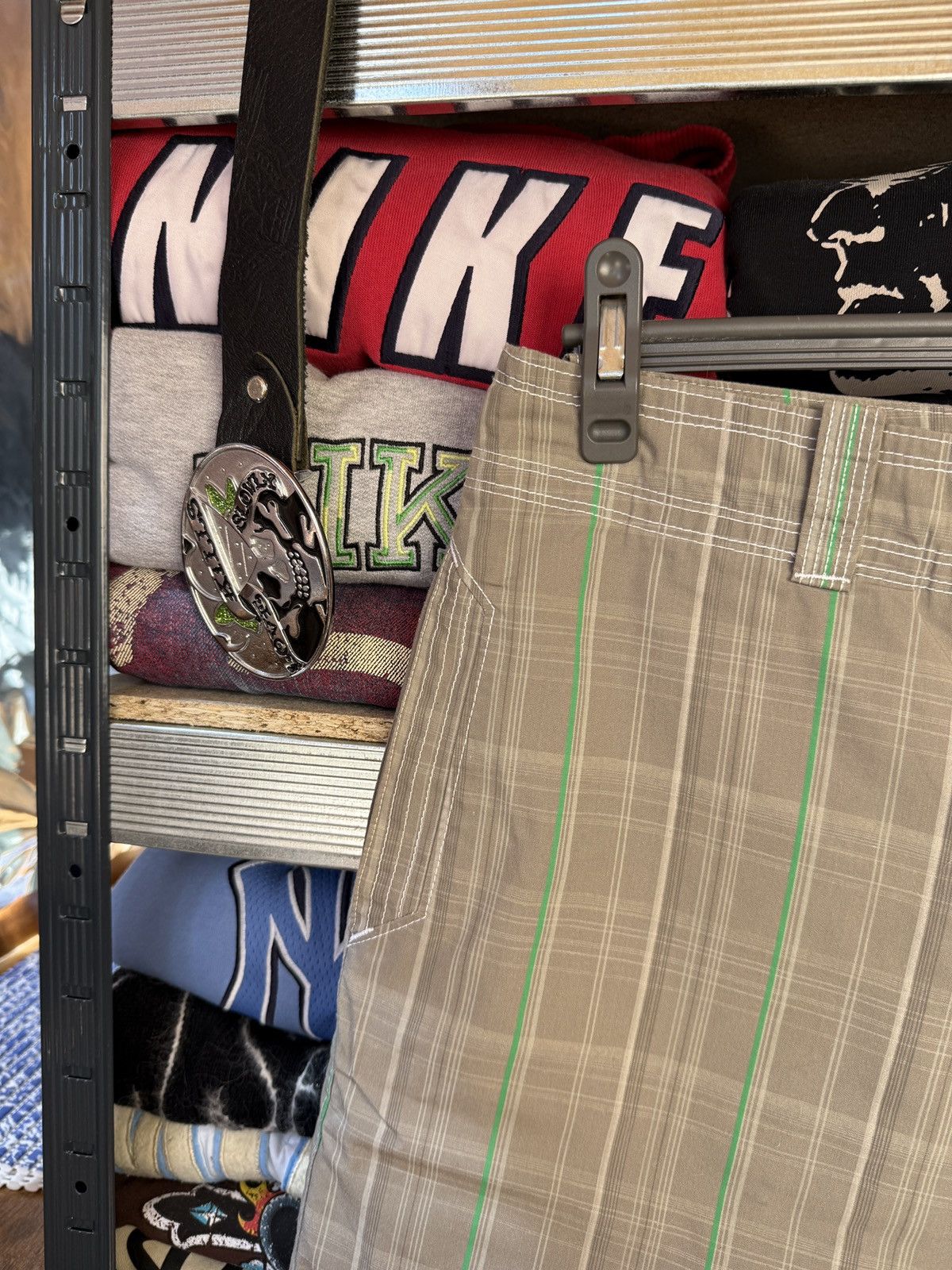 Japanese Brand Nike Vintage Shorts Mini Swoosh Japanese Drill Baggy Hype Size US 34 / EU 50 - 6 Thumbnail