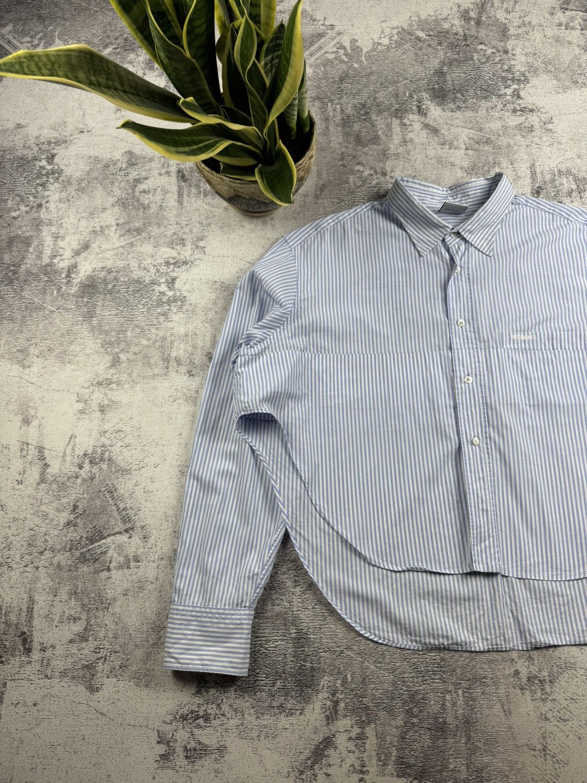 Vetements Vetements Femme Garderobe 2019 Demna Gvasalia Striped Asymmetrical Button Shirt Size M / US 6-8 / IT 42-44 - 3 Thumbnail
