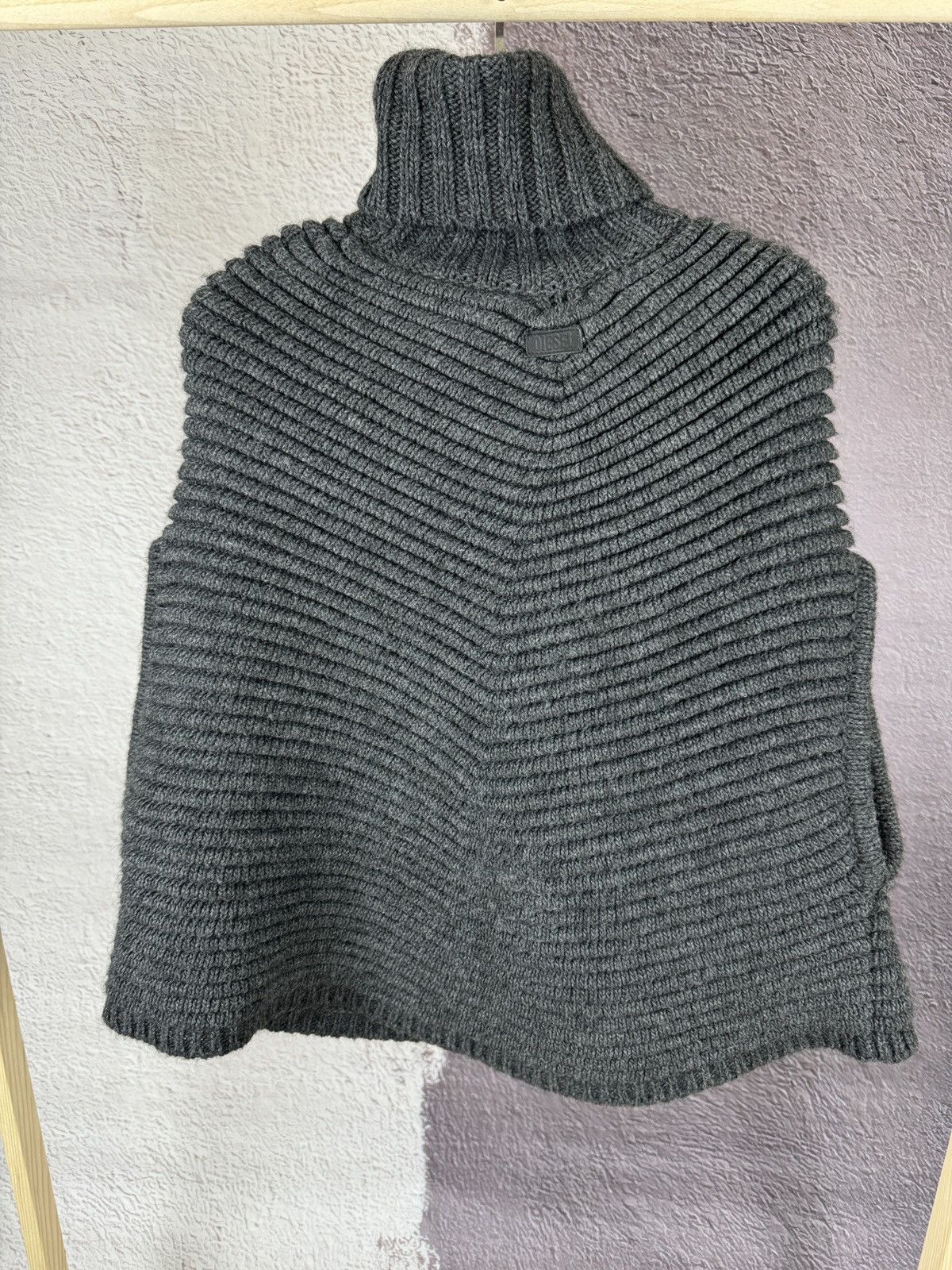 Diesel Diesel avant garde vintage grey turtleneck poncho sweater Size S / US 4 / IT 40 - 12 Thumbnail