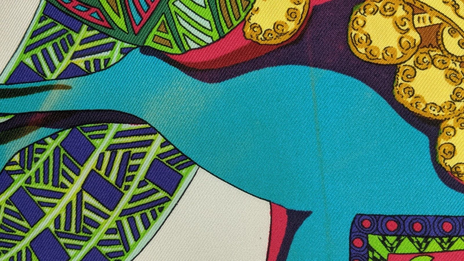 Hermes Hermes Art des Steppes by Annie Faivre Silk Scarf Size ONE SIZE - 7 Thumbnail