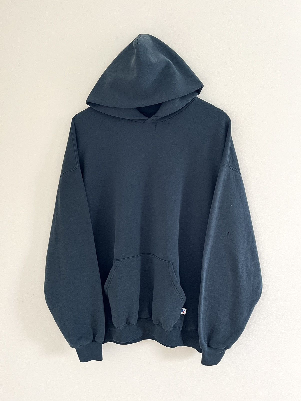 Russell Athletic Crazy Vintage 90’s Russell Athletic Baggy Hoodie Size US XL / EU 56 / 4 - 1 Thumbnail