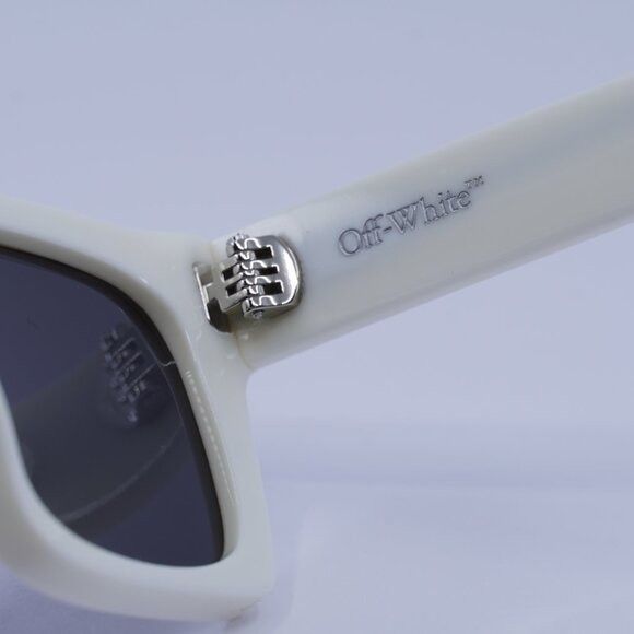 Off-White Off-White OERI13X VALDEZ 0107 Sunglasses White Square Frame Size ONE SIZE - 8 Thumbnail