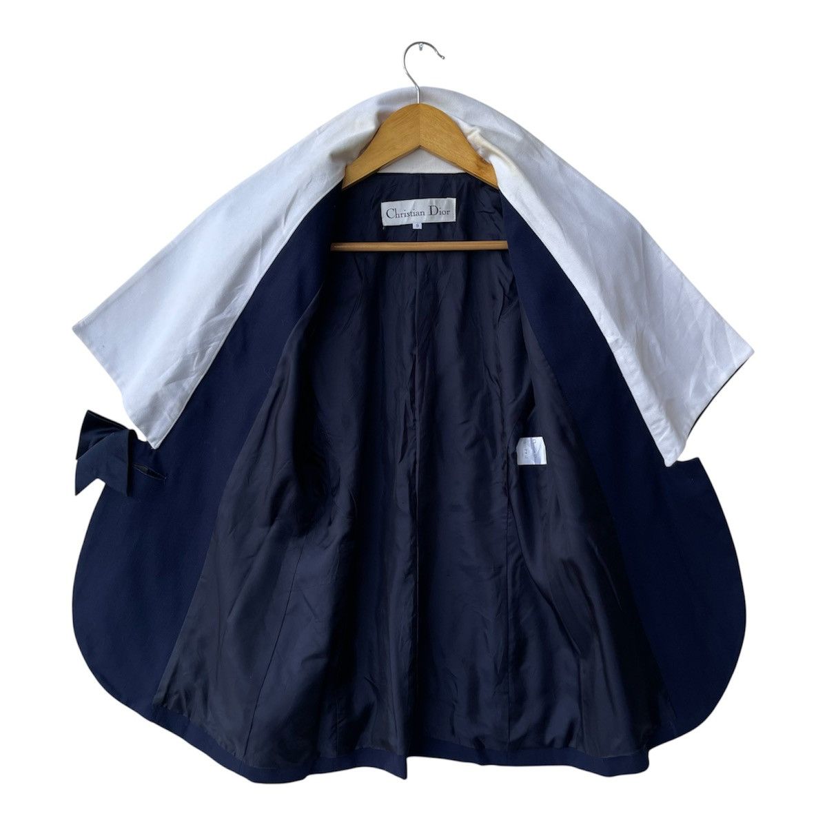 Christian Dior Monsieur F/W12 Christian Dior Contrast Puritan Collar Bow Blazer Size M / US 6-8 / IT 42-44 - 3 Thumbnail