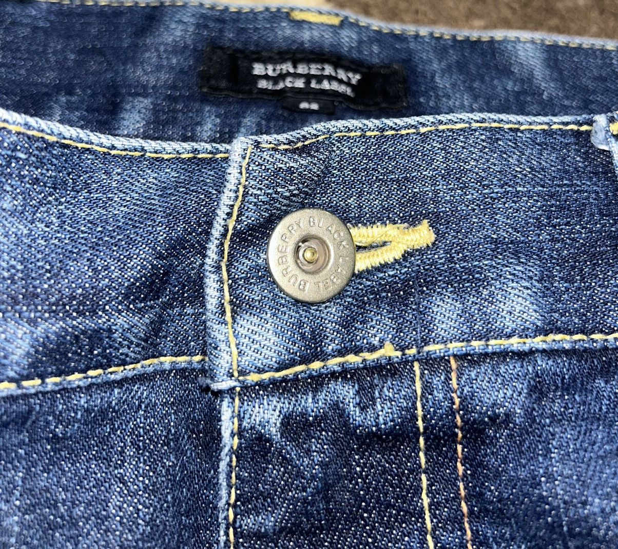 Burberry Burberry Flared Distressed Jeans Size US 34 / EU 50 - 6 Thumbnail