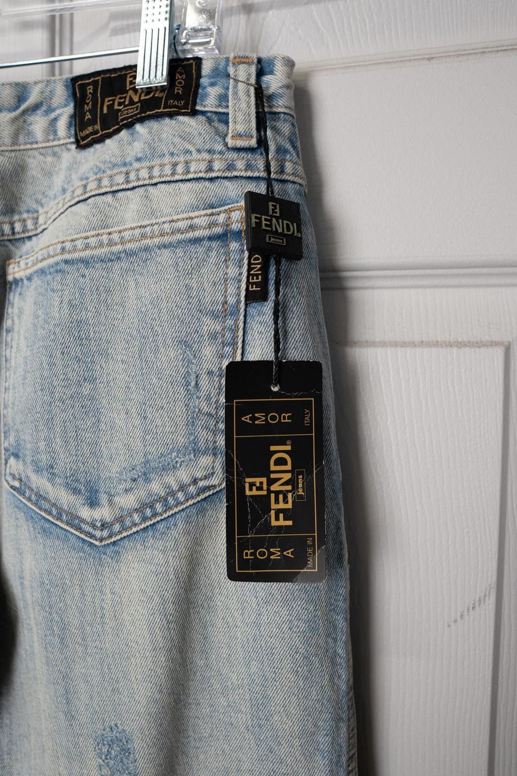 Fendi 90's Fendi Jeans Stone Washed Distress Flared Jeans (46) Size 32" / US 10 / IT 46 - 6 Thumbnail