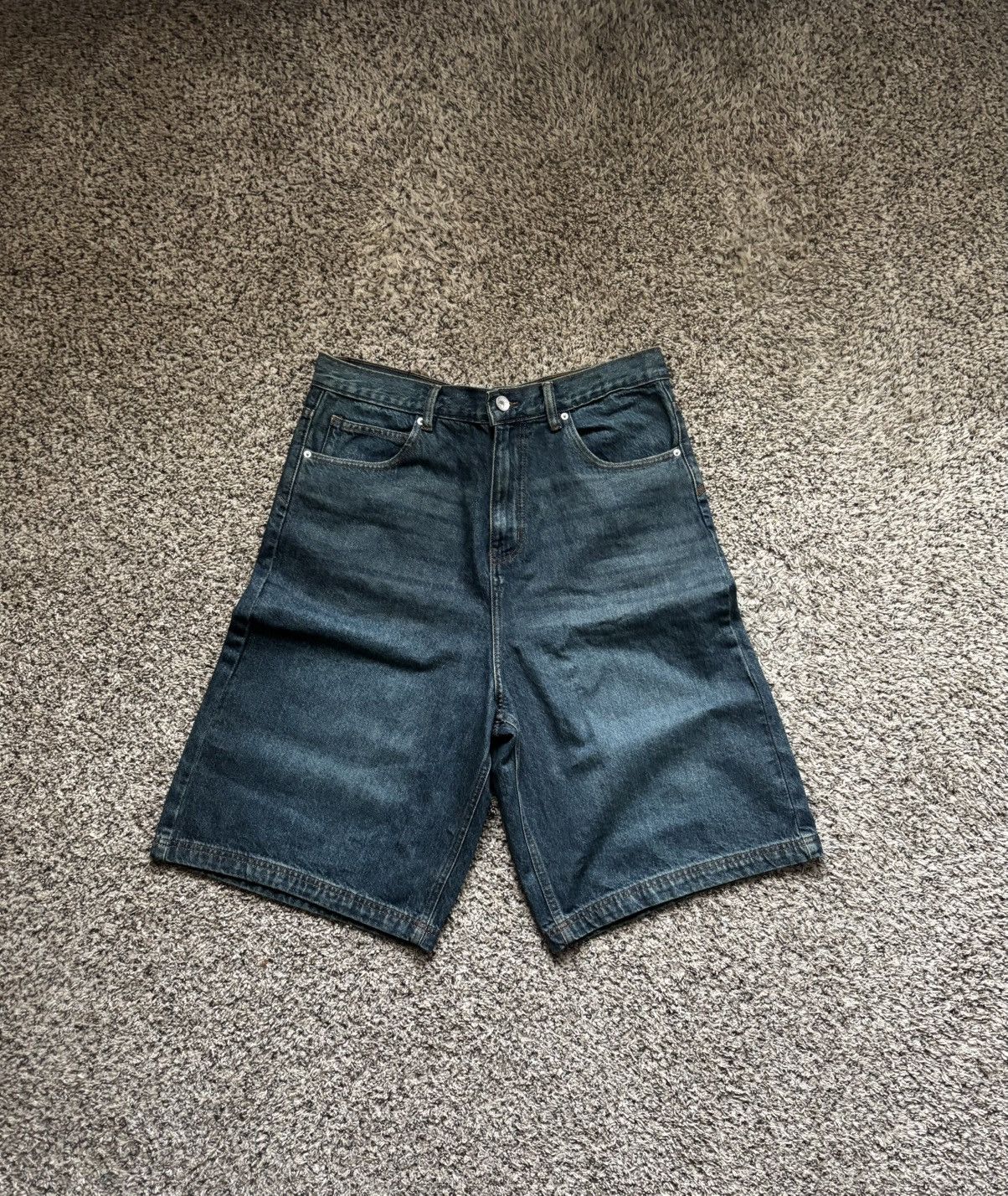 Urban Outfitters Baggy denim jorts Size US 34 / EU 50 - 1 Thumbnail