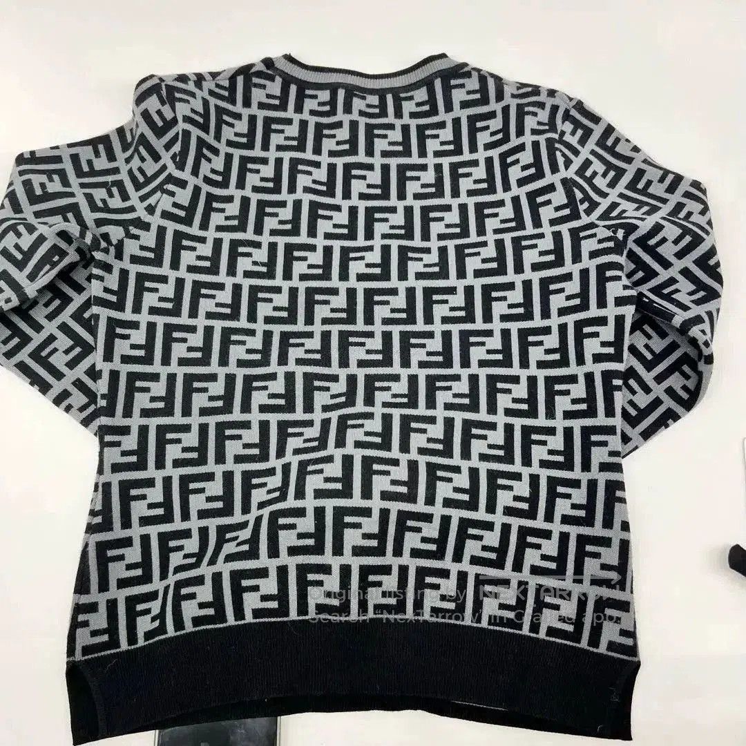 Fendi FENDI Gray FF Logo Knit Sweater. Size US XXS / EU 40 - 7 Thumbnail