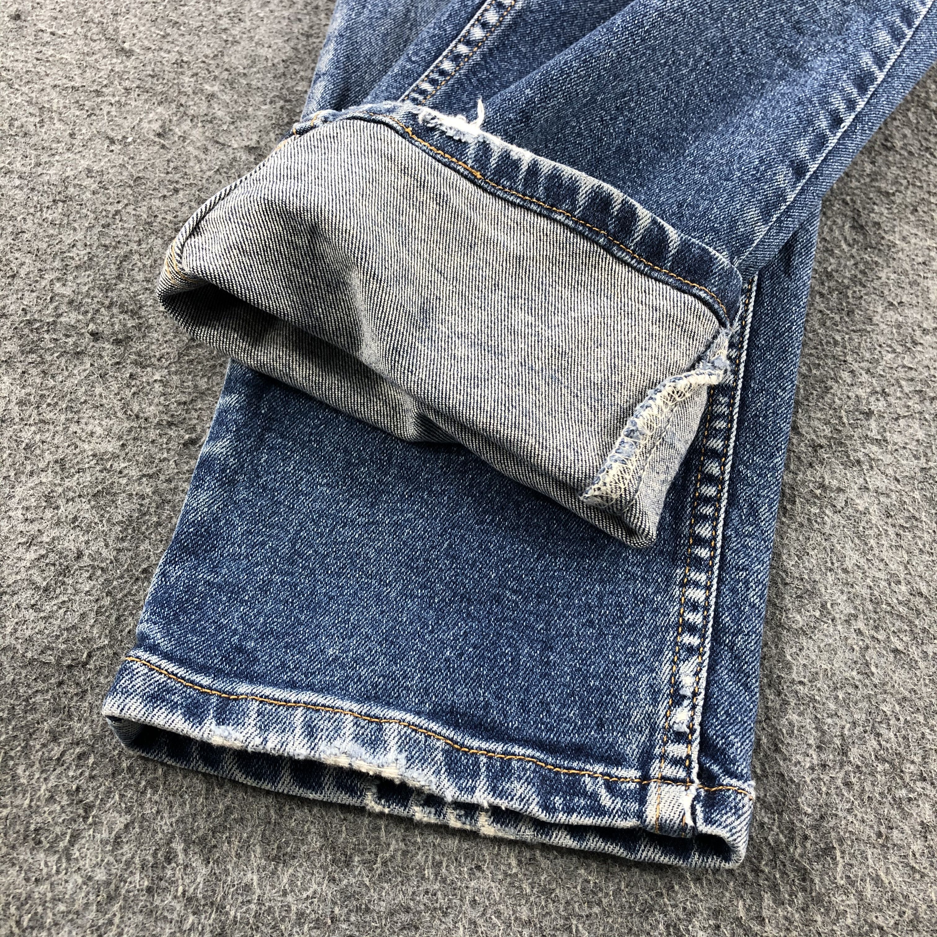 Levi's × Vintage Vintage 90s Blue Wash Levis 550 Jeans-JM1463 Size US 26 / EU 42 - 6 Thumbnail
