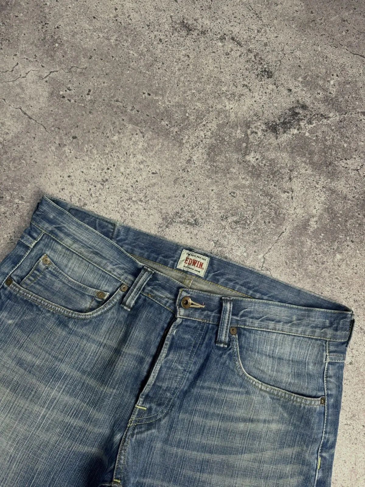 Edwin × Japanese Brand Vintage Edwin Light Wash Faded Denim Jeans Pants Japan W34 Size US 34 / EU 50 - 5 Thumbnail