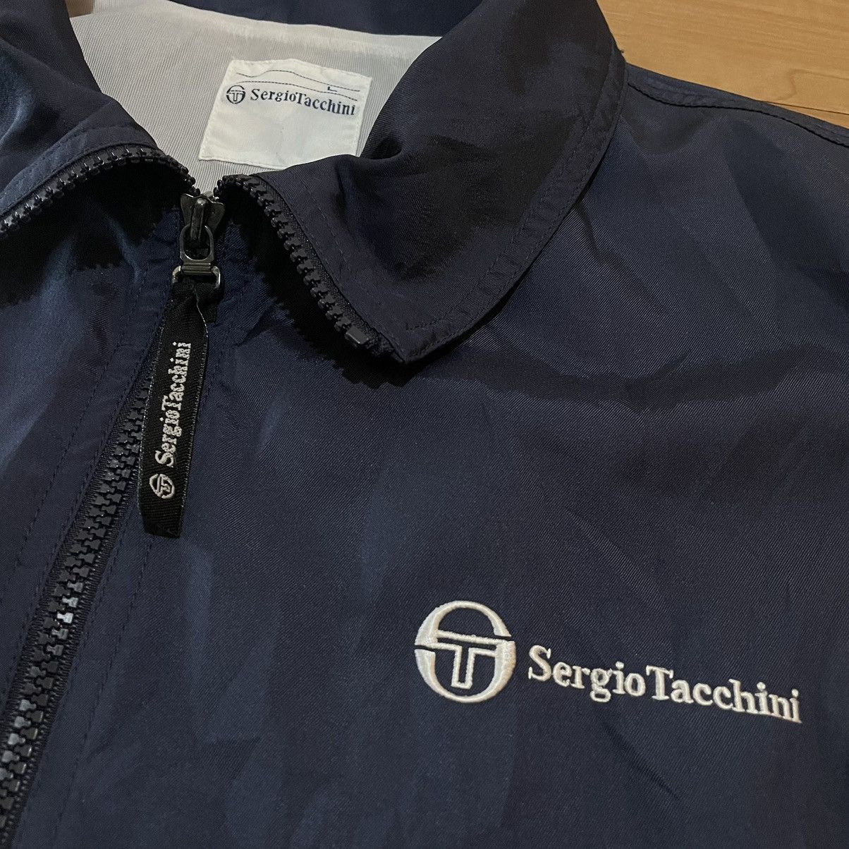 Sergio Tacchini Vintage Sergio tacchini nylon jacket Size US L / EU 52-54 / 3 - 3 Thumbnail