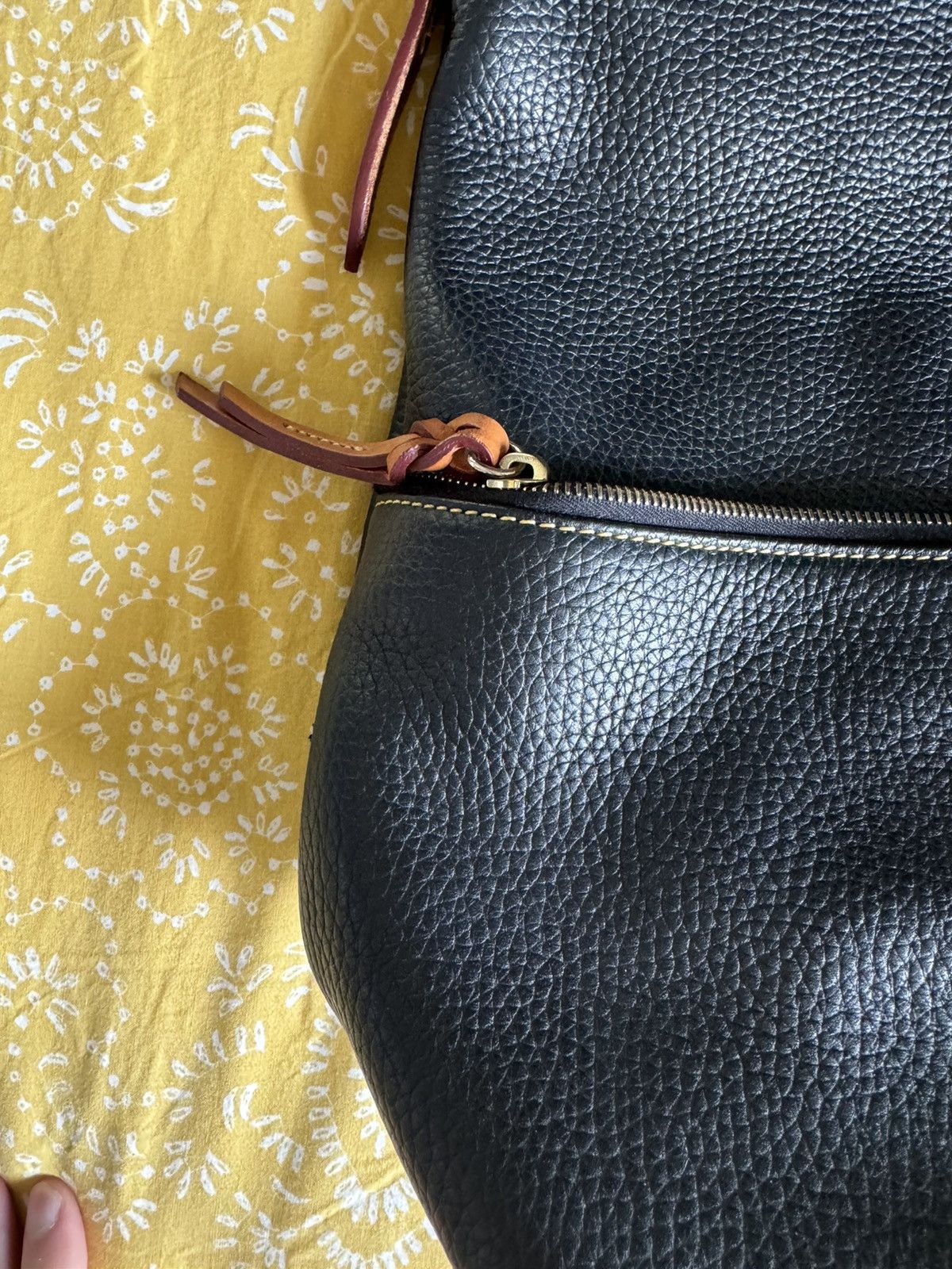 Dooney & Bourke Dooney and Bourke Size ONE SIZE - 3 Thumbnail