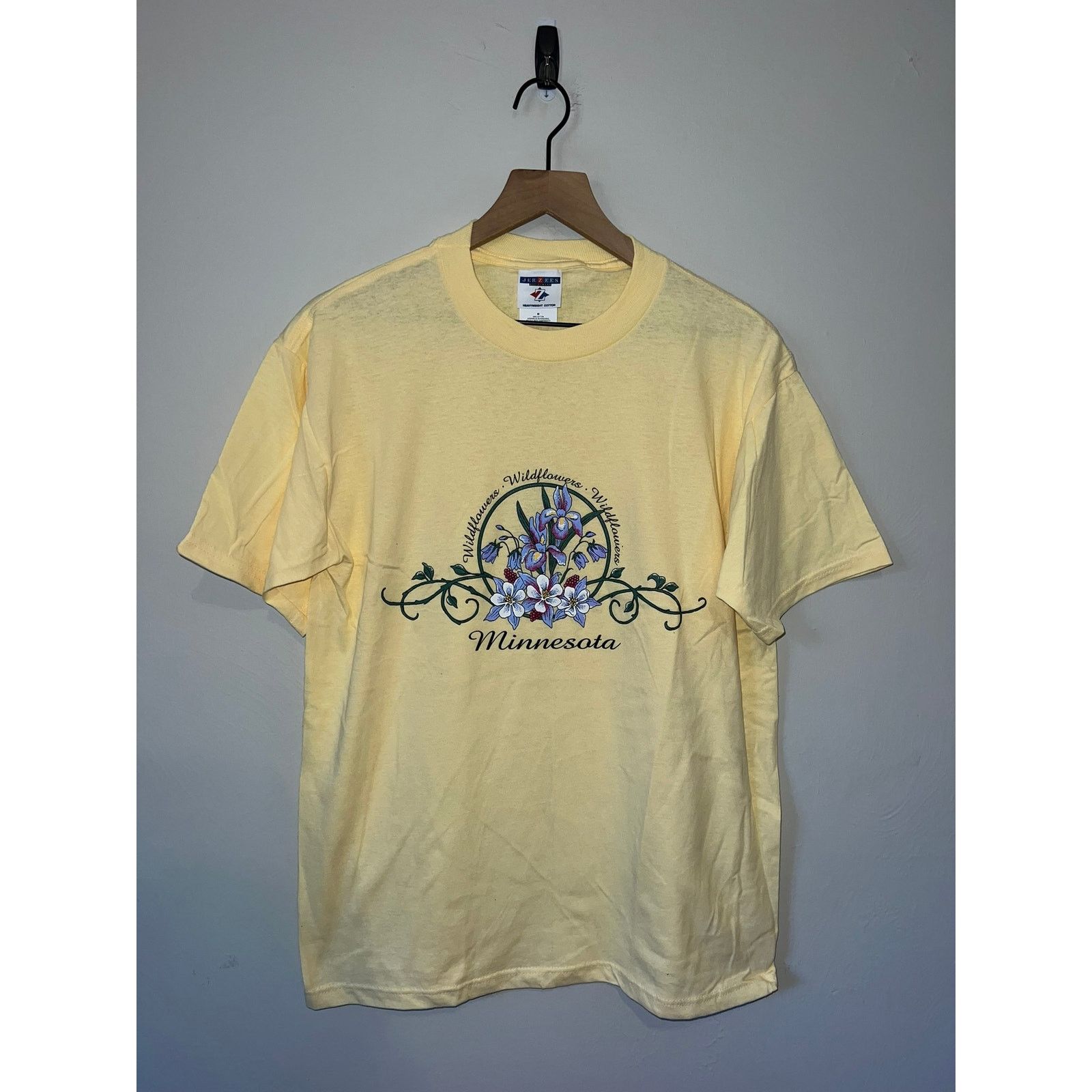 Jerzees Vintage Minnesota Wildflowers Shirt Yellow Tee 90s VTG M Size US M / EU 48-50 / 2 - 1 Thumbnail