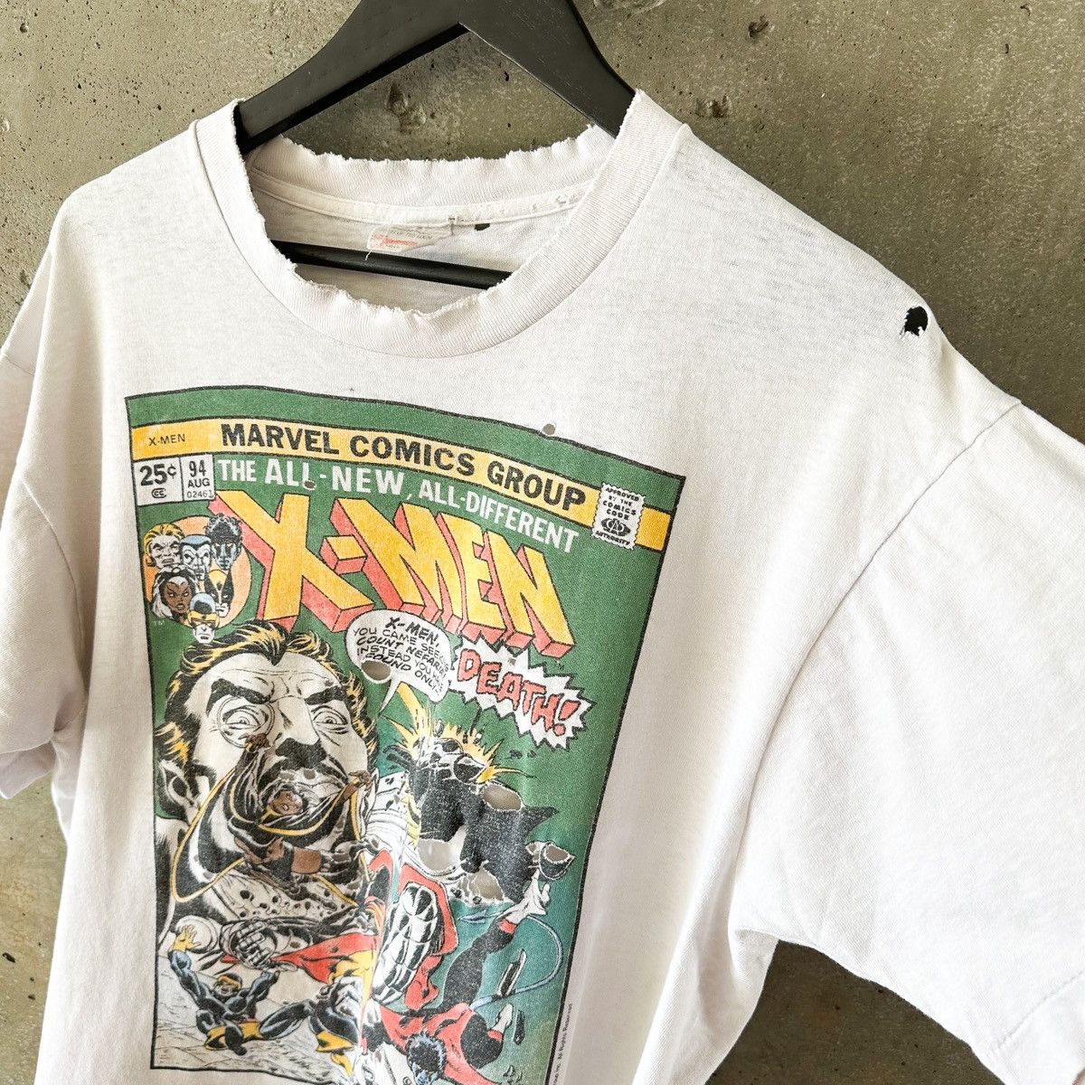 Marvel Comics 90’s THRASHED X-MEN COMICS T-Shirt Size US L / EU 52-54 / 3 - 4 Thumbnail