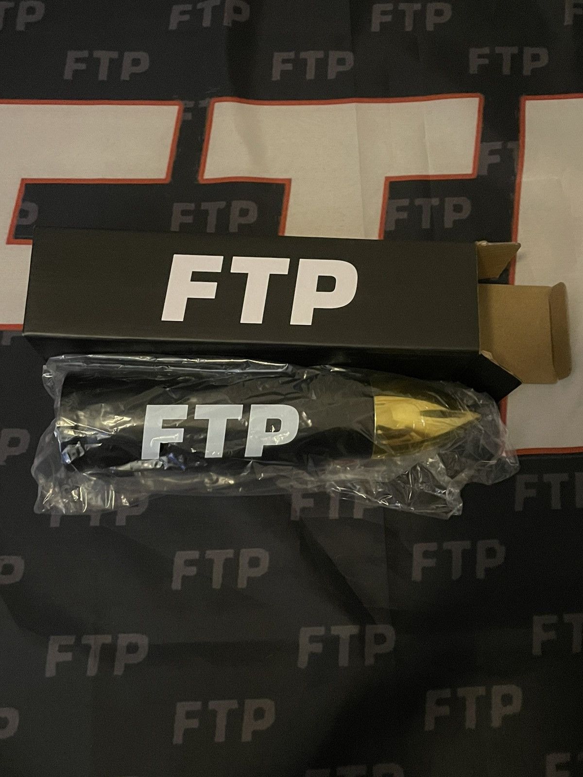 Sweat FTP Noir Taille L – Neuf Avec étiquettes, Logo Brodé, Idéal Pour Le Skate