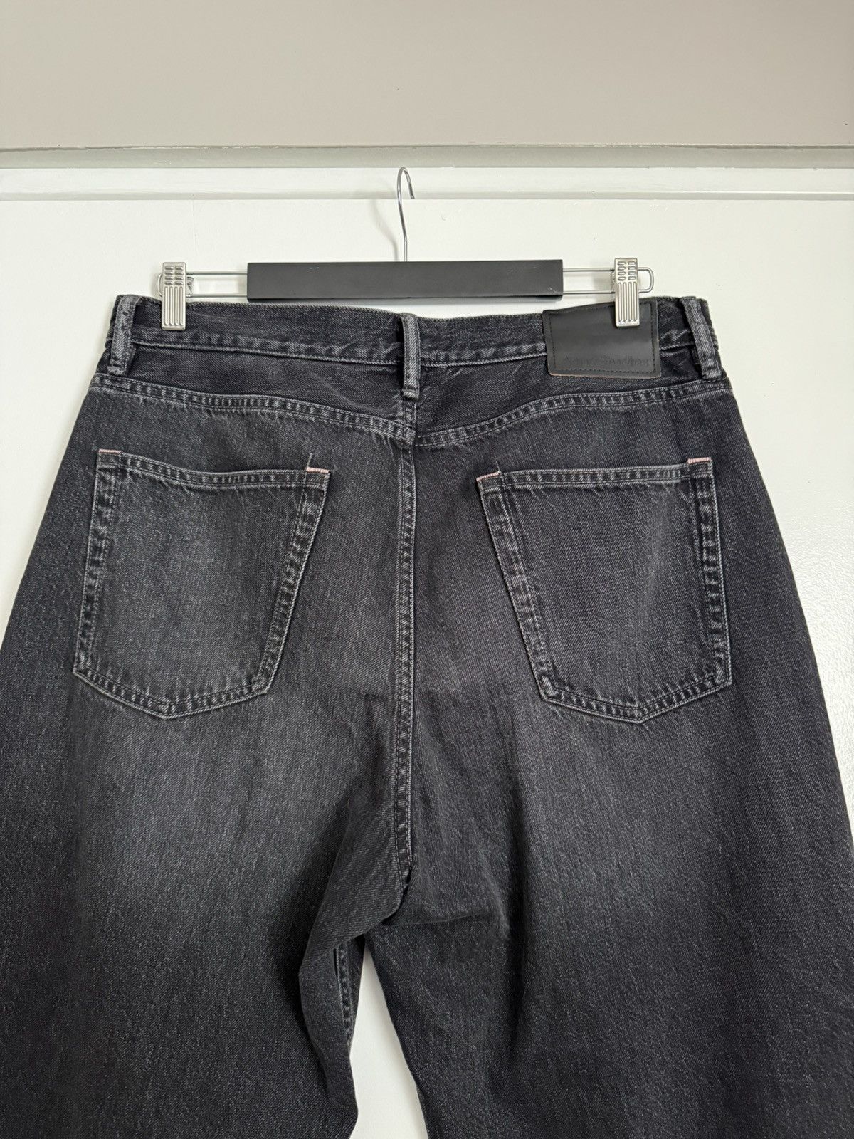 Acne Studios Acne Studios 1981M Vintage Black Loose Fit Jeans Size US 34 / EU 50 - 6 Thumbnail