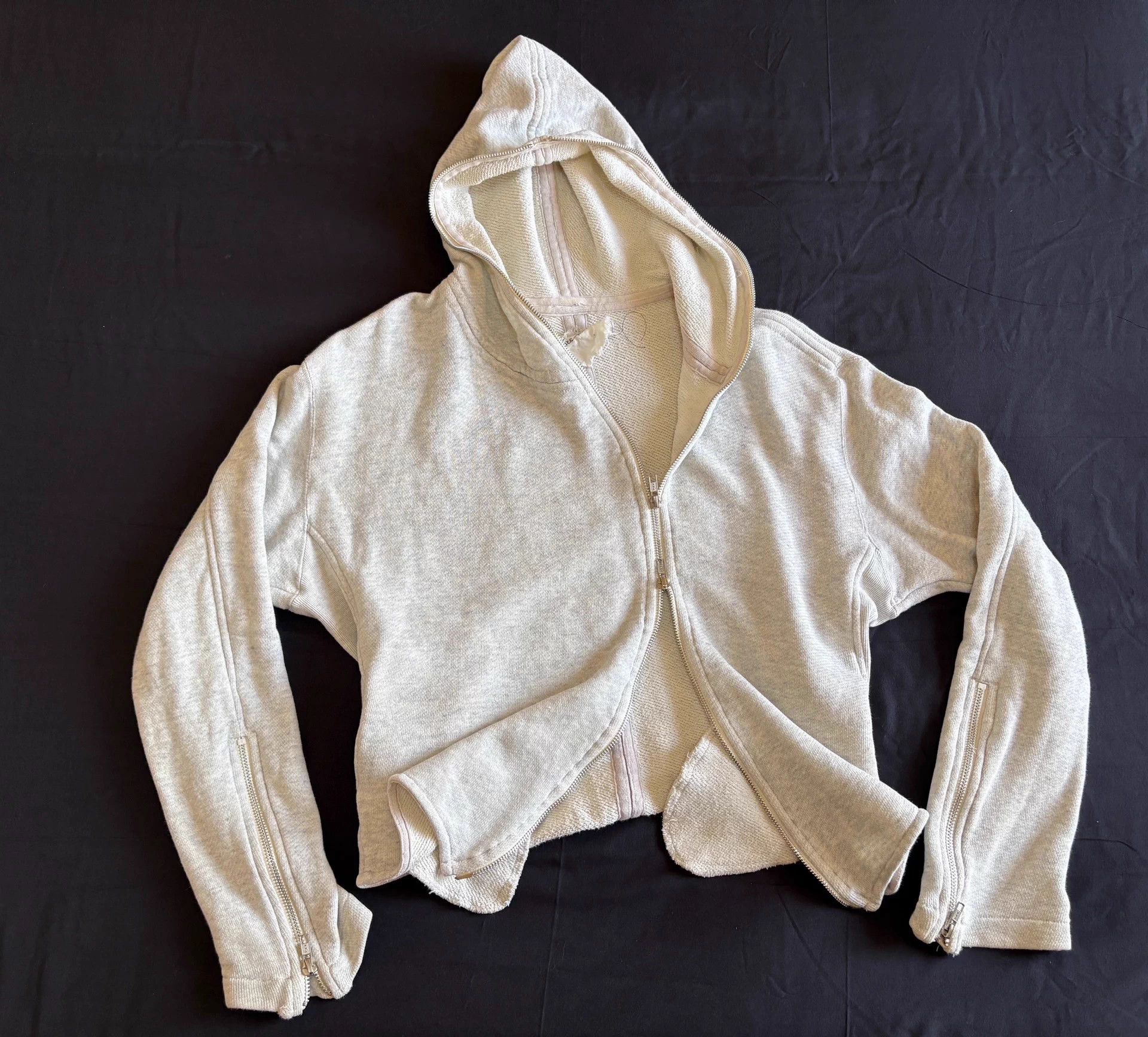 Nozomi Ishiguro Nozomi Ishiguro Alien Machete Sweatshirt Jacket Vintage Size US L / EU 52-54 / 3 - 1 Thumbnail