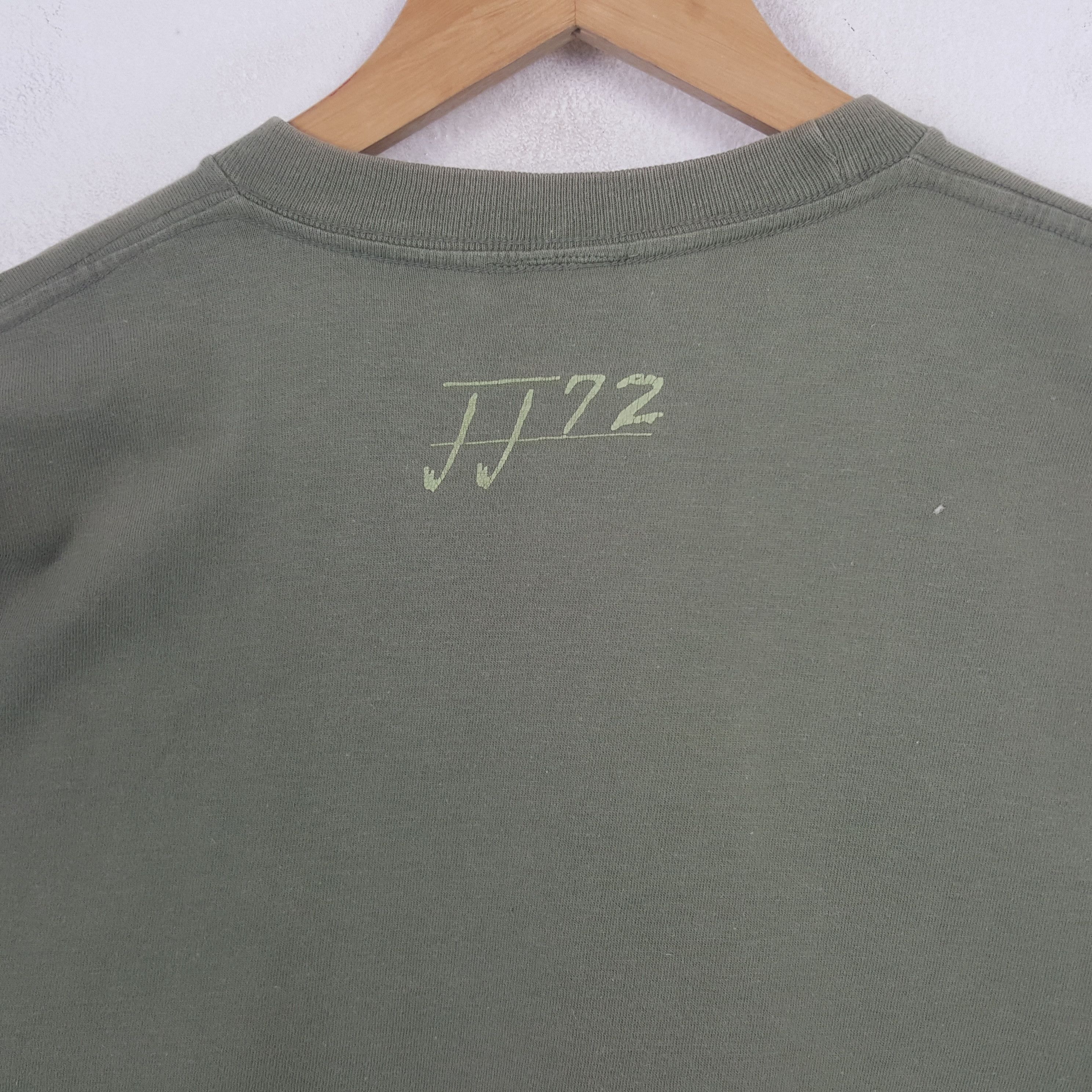 Band Tees Vintage JJ72 Fermutae Rock Band Album Tshirt RR3 Size US S / EU 44-46 / 1 - 4 Thumbnail