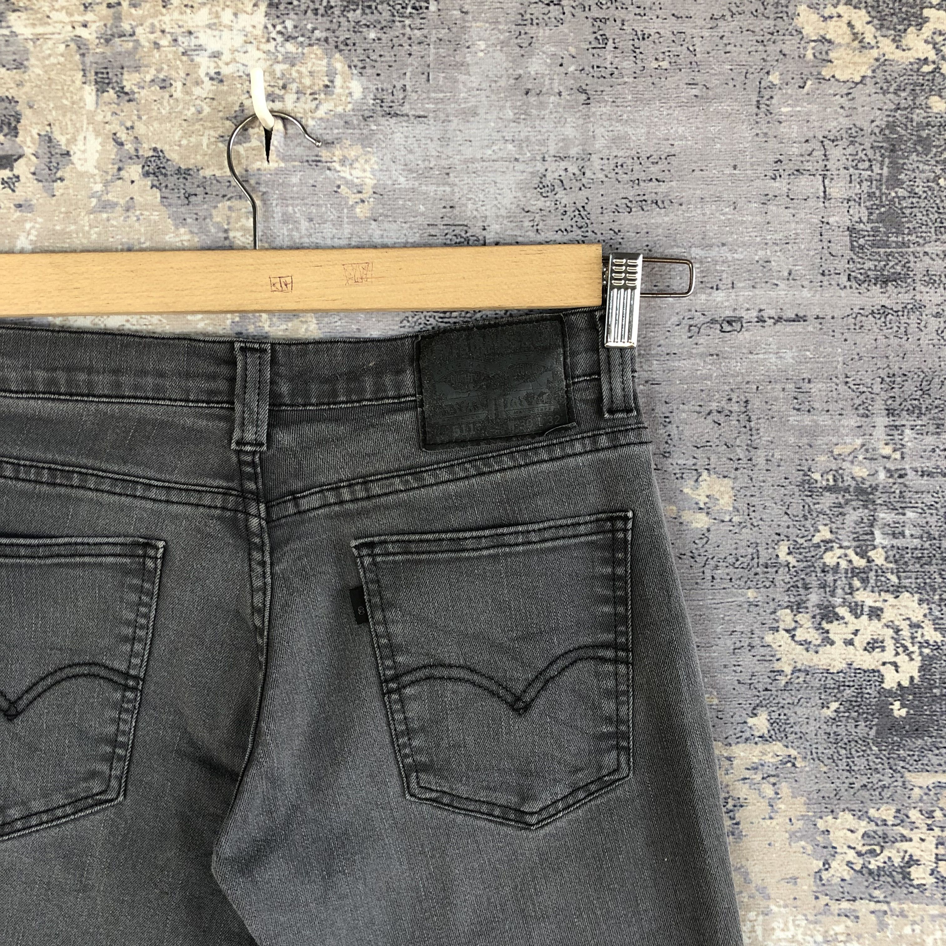 Levi's Vintage Levis Ash Grey Jeans Levi's Faded Skinny Denim Size 28" / US 6 / IT 42 - 5 Thumbnail