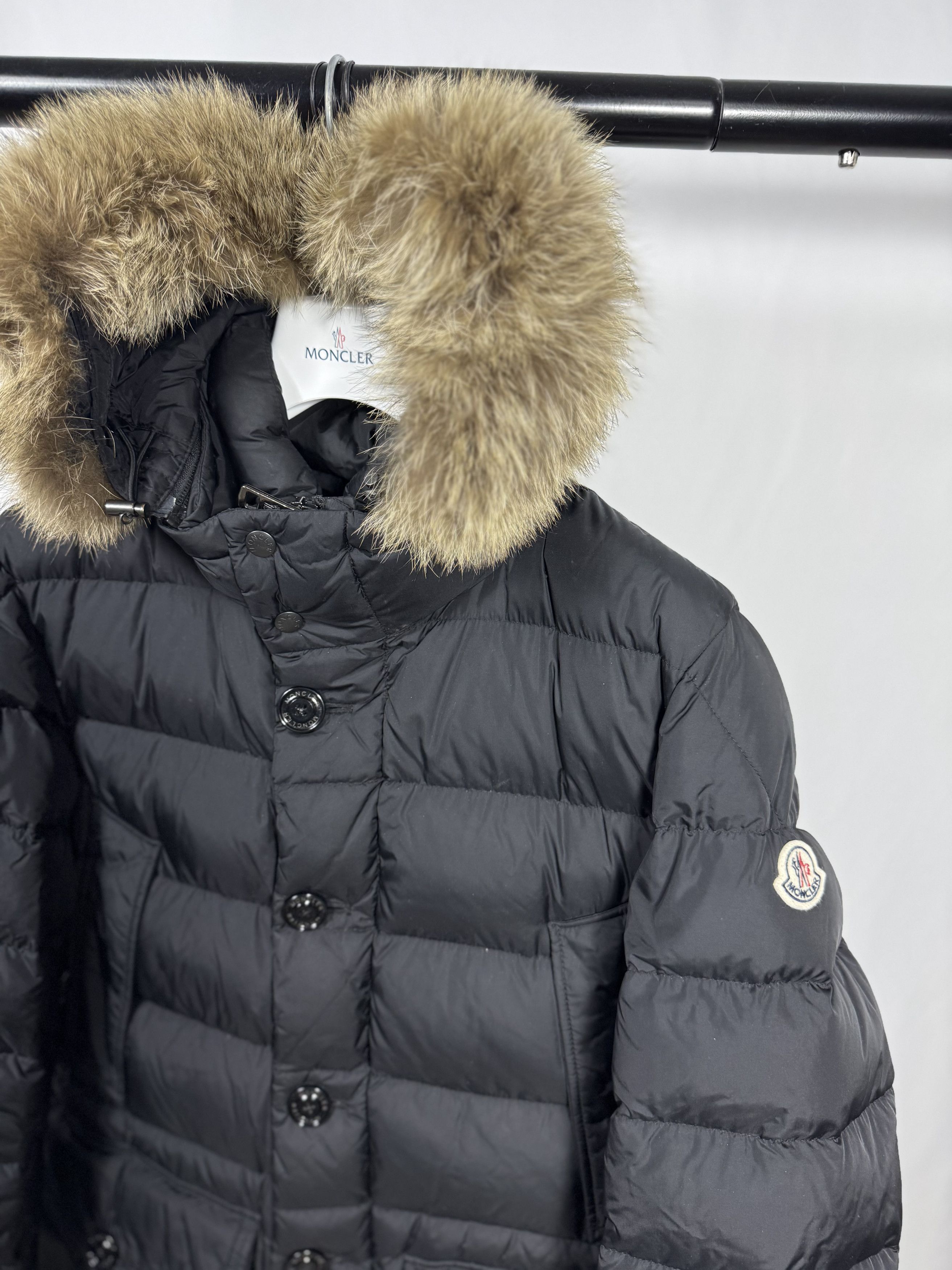 Moncler Moncler Cluny Fur Jacket Size US L / EU 52-54 / 3 - 2 Thumbnail