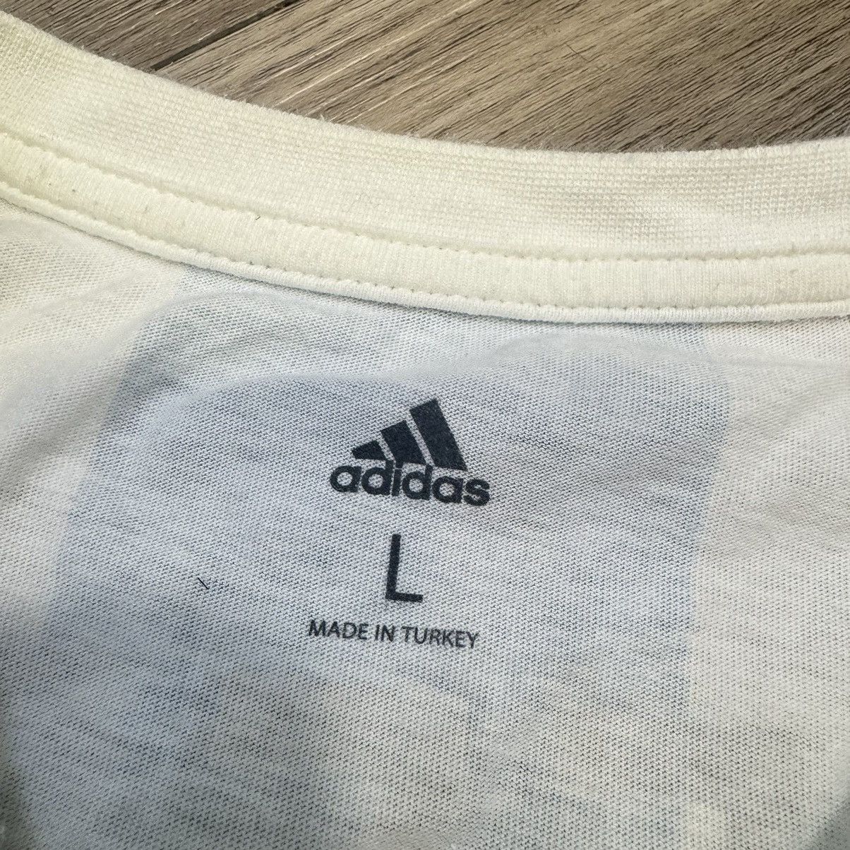 Adidas Argentina soccer tee #10 Messi Size US L / EU 52-54 / 3 - 5 Thumbnail