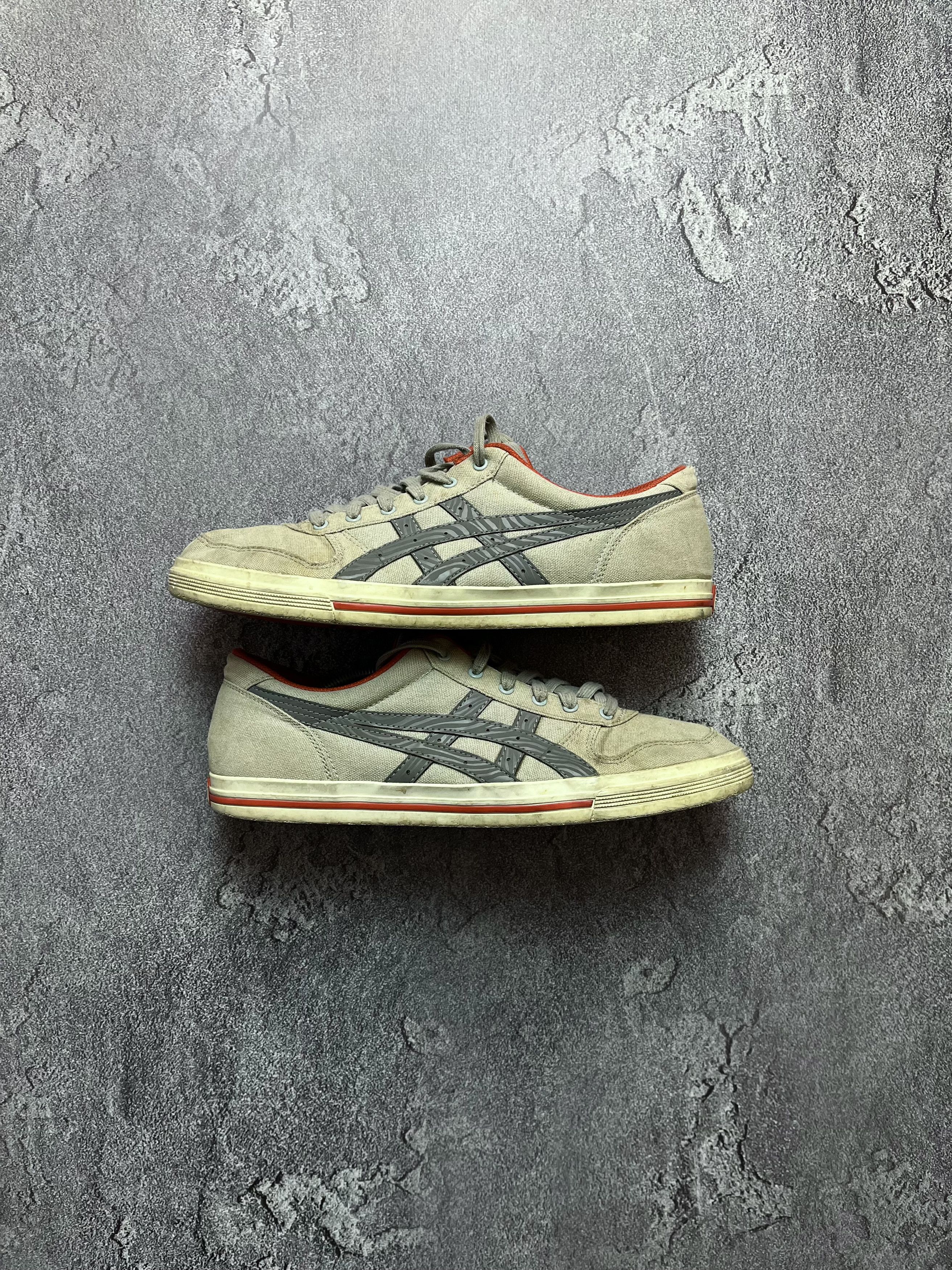 Asics Asics Onitsuka Tiger Sneaker Style Running Aaron CV 43.5 Size US 10.5 / EU 43-44 - 3 Thumbnail
