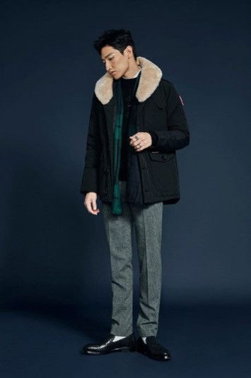 Canada Goose Men’s Mackinaw Parka in Fusion Fit - M [Limited Edition] Size US M / EU 48-50 / 2 - 12 Thumbnail