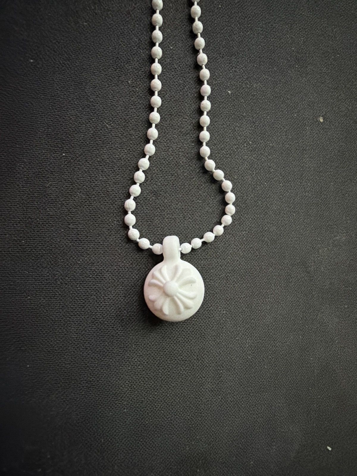 Chrome Hearts Chrome hearts white silicone cross ball chain Size ONE SIZE - 1 Thumbnail