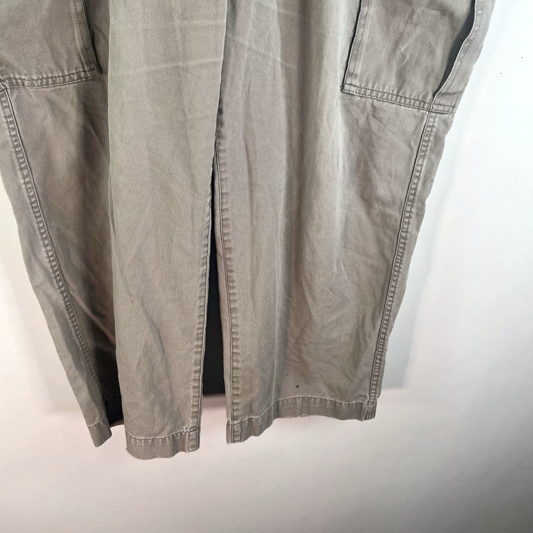 Basic Editions VINTAGE Basic Editions Cargo Pants Mens Size 42 Beige Khakis Casual Workwear 90s Size US 42 / EU 58 - 4 Thumbnail