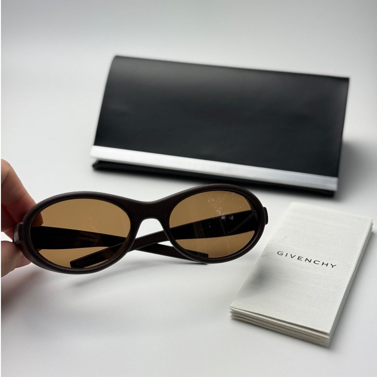 Givenchy BRAND NEW Givenchy Sunglasses GV40065I 49J Dark Brown/Roviex Size ONE SIZE - 12 Thumbnail