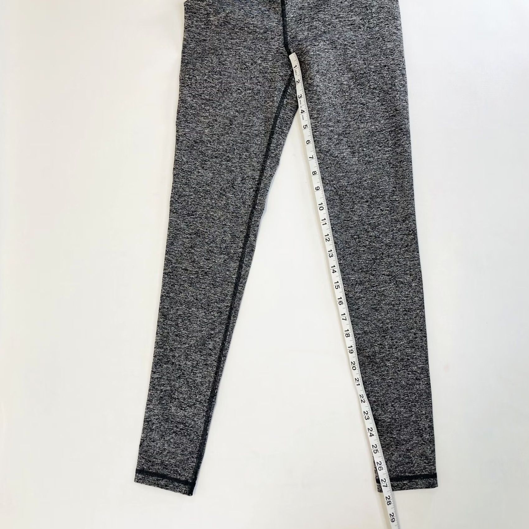 Victoria's Secret Victoria's Secret Sport VSX Knockout Tights Leggings Womens XS Heathered Gray Striped 7/8 Moisture Wicking Pockets Compression Athletic Activewear Size ONE SIZE - 8 Thumbnail
