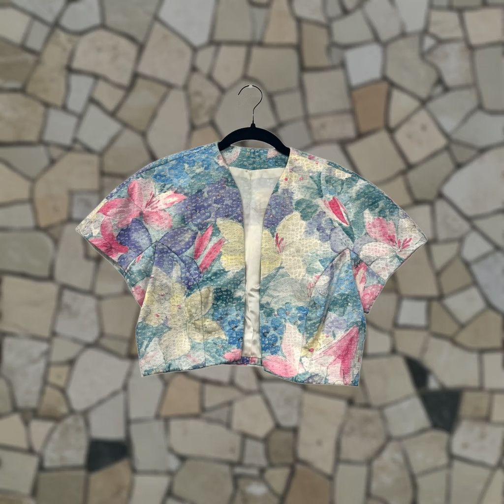 Vintage VINTAGE 90s Floral Cropped Bolero Jacket Open Front Blazer Women M/L Pink Floral Pattern Womens Size M / US 6-8 / IT 42-44 - 1 Thumbnail
