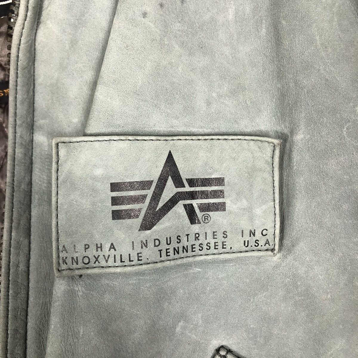 Alpha Industries 🔥VINTAGE GENUINE LEATHER COWHIDE BOMBER JACKET FLY USA Size US M / EU 48-50 / 2 - 18 Thumbnail