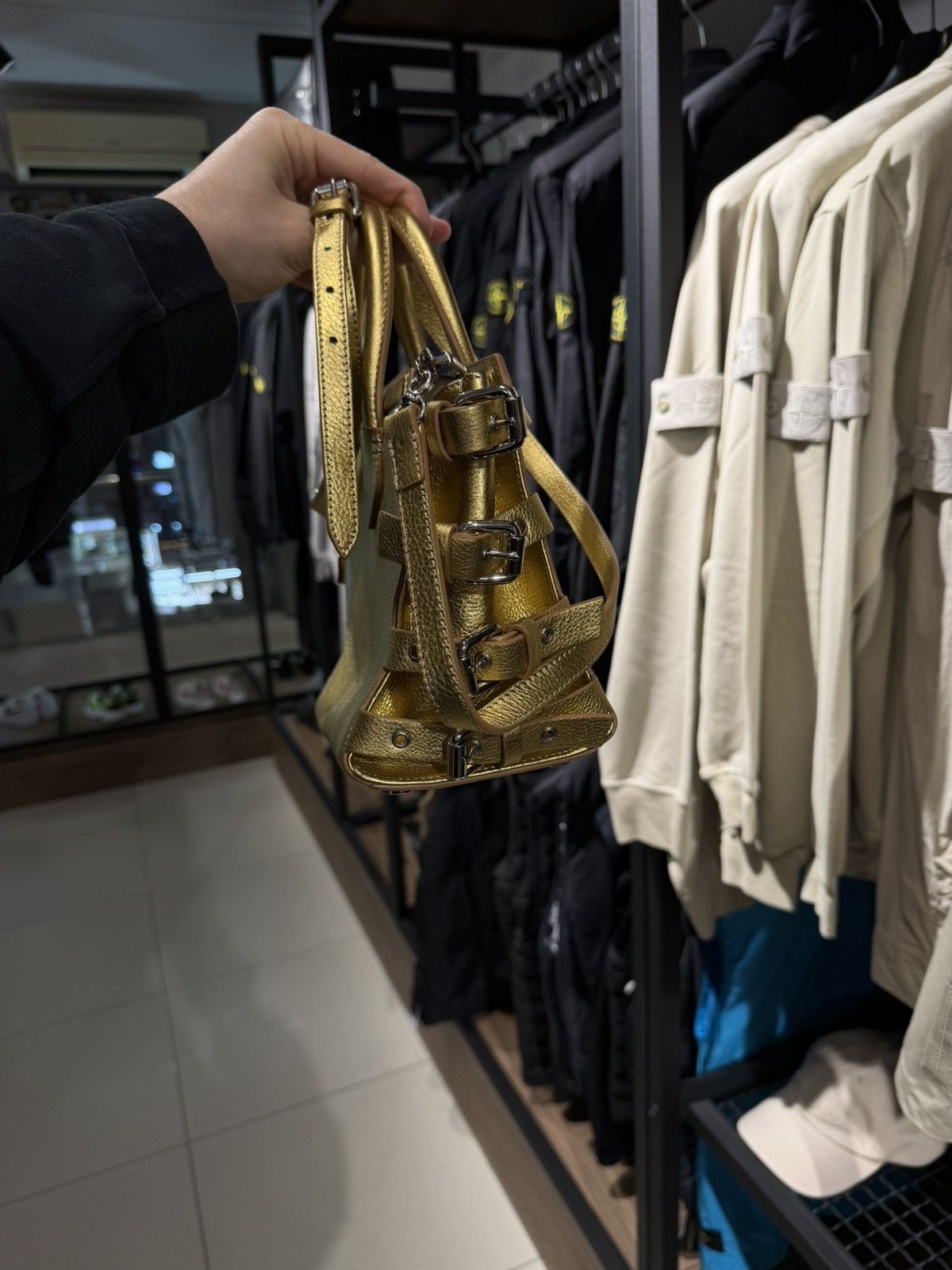 Giuseppe Zanotti Giuseppe Zanotti Gold Metallic leather Top Handle Bag logo Size ONE SIZE - 6 Thumbnail