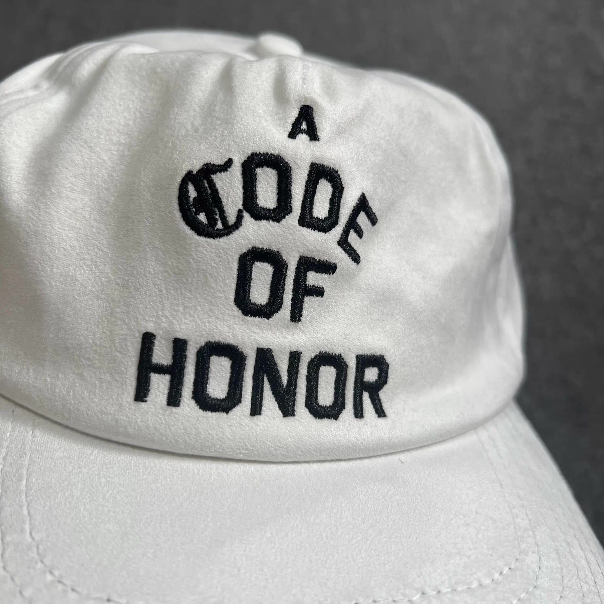 Honor the Gift Honor The Gift suede curved brim baseball cap Q7 Size ONE SIZE - 4 Thumbnail