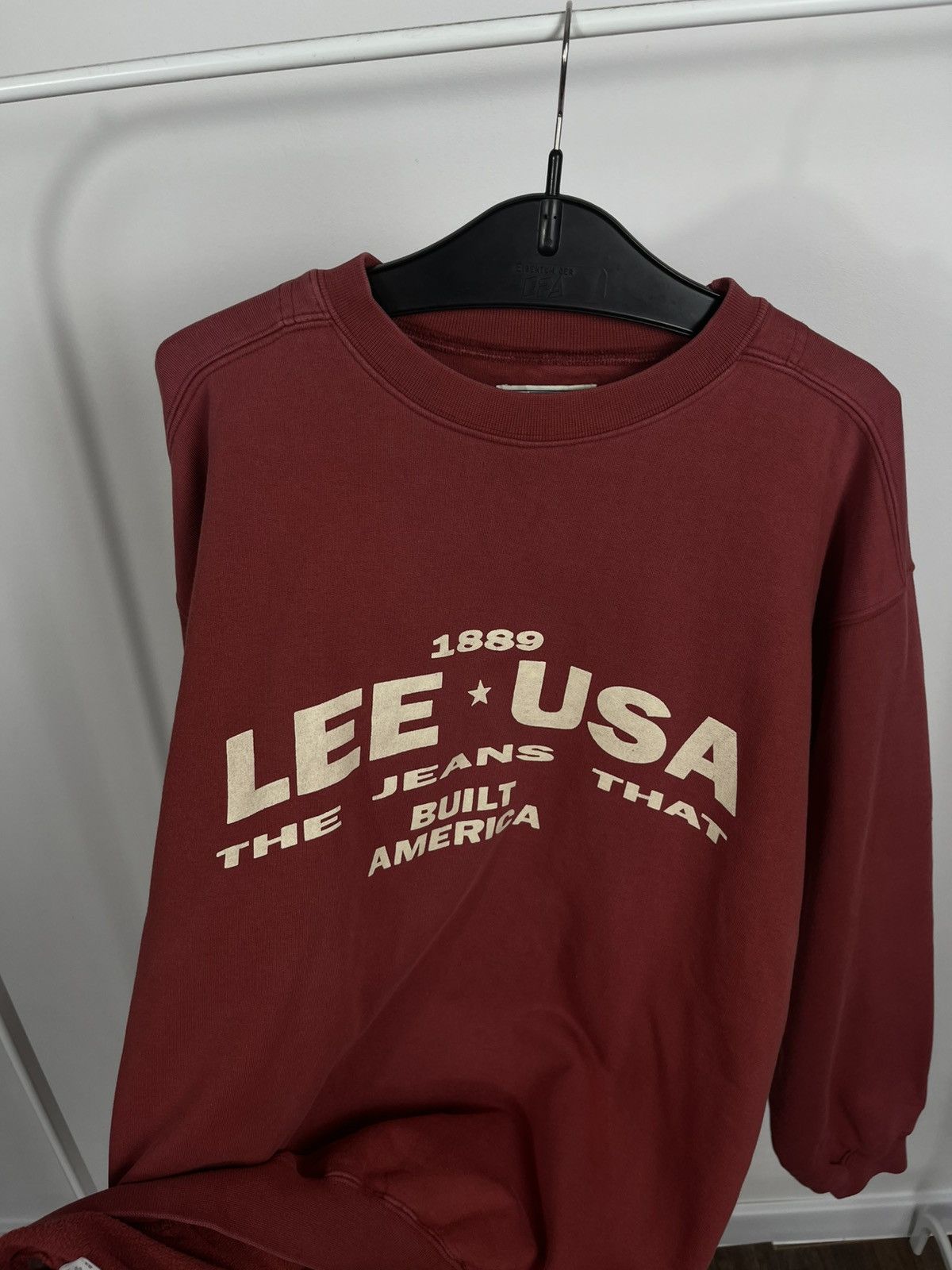 Lee Vintage Lee USA Red Sweatshirt The Jeans That Built America Size US M / EU 48-50 / 2 - 6 Thumbnail