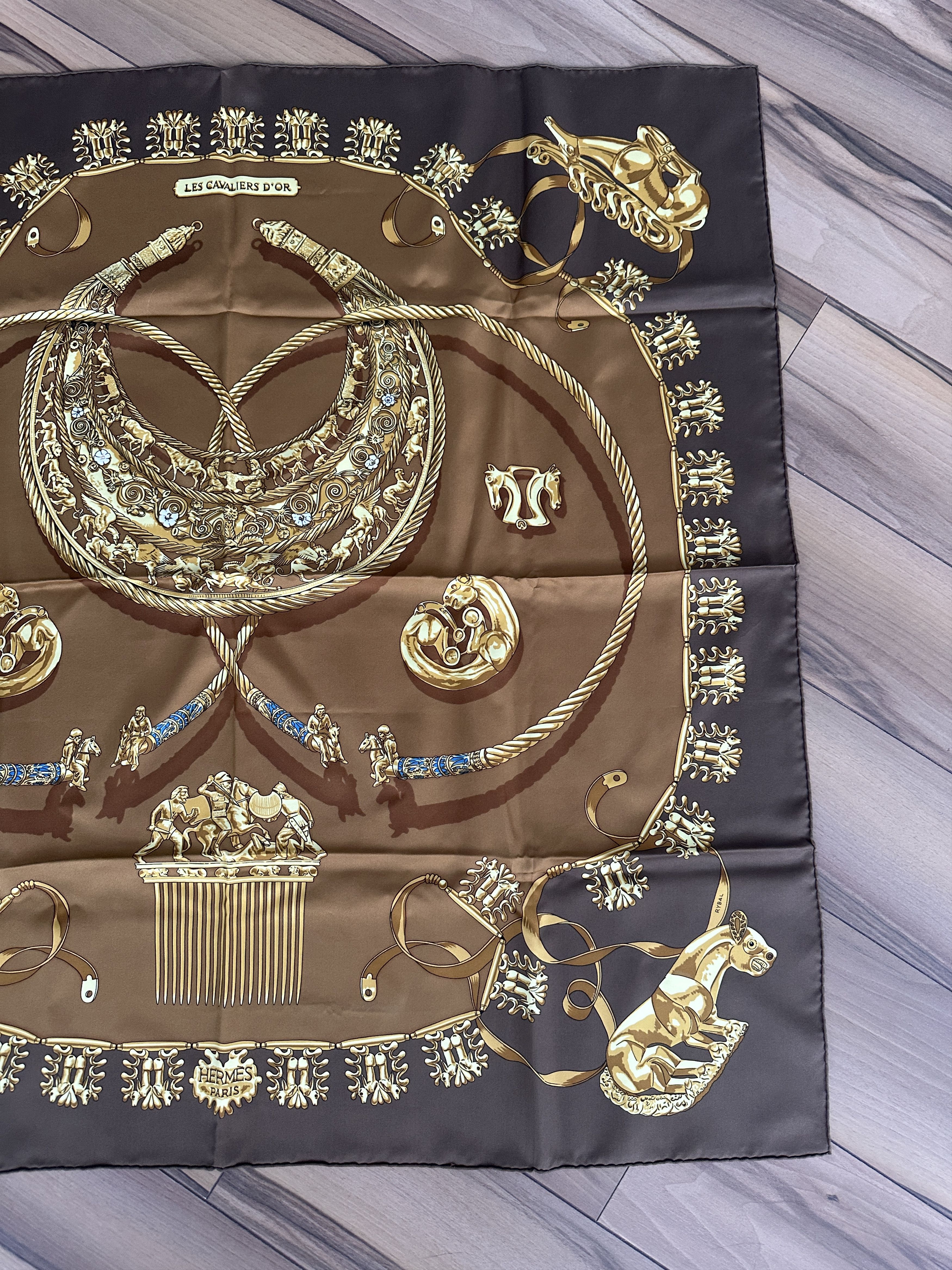 Hermes Hermès "Les Cavaliers d'Or" Silk Scarf Authentic Size ONE SIZE - 4 Thumbnail