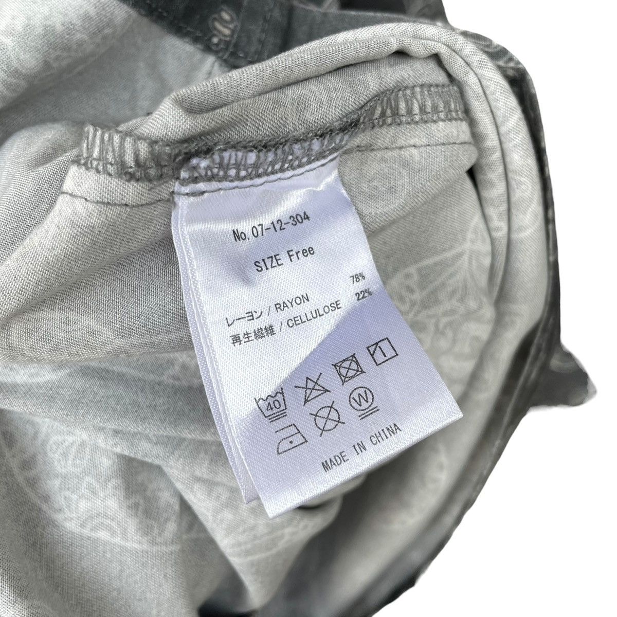 Japanese Brand Fuva Anarchy Product By Spinns Japan Skull Rayon Shirt Size US L / EU 52-54 / 3 - 8 Thumbnail