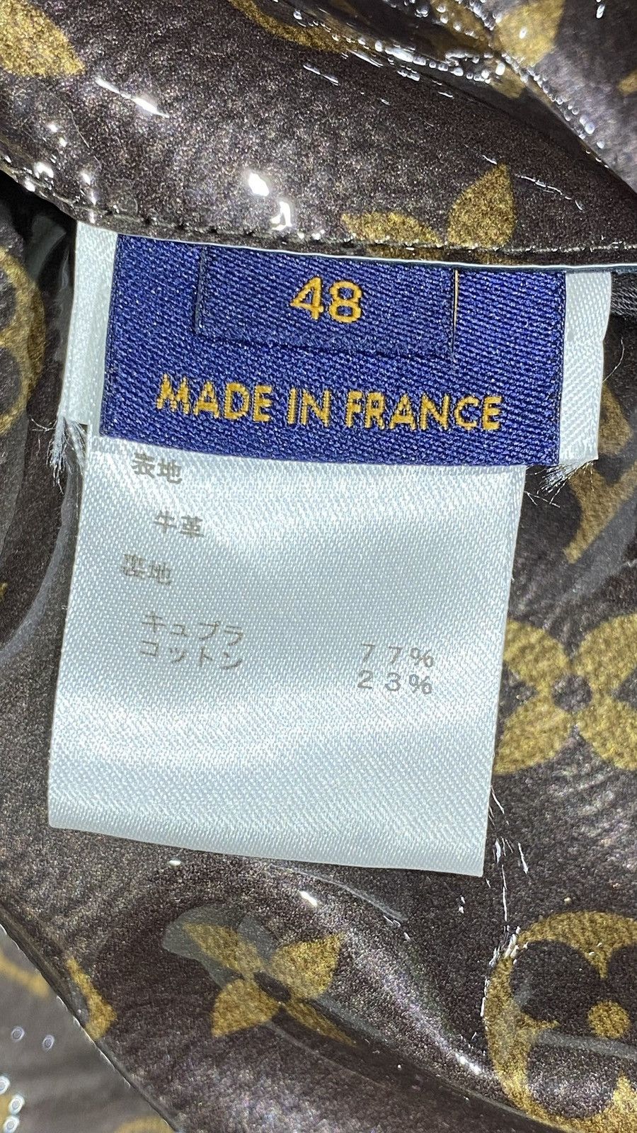 Louis Vuitton Louis Vuitton Kim Jones 48 Monogram Glaze signatures Coat Size US M / EU 48-50 / 2 - 14 Thumbnail