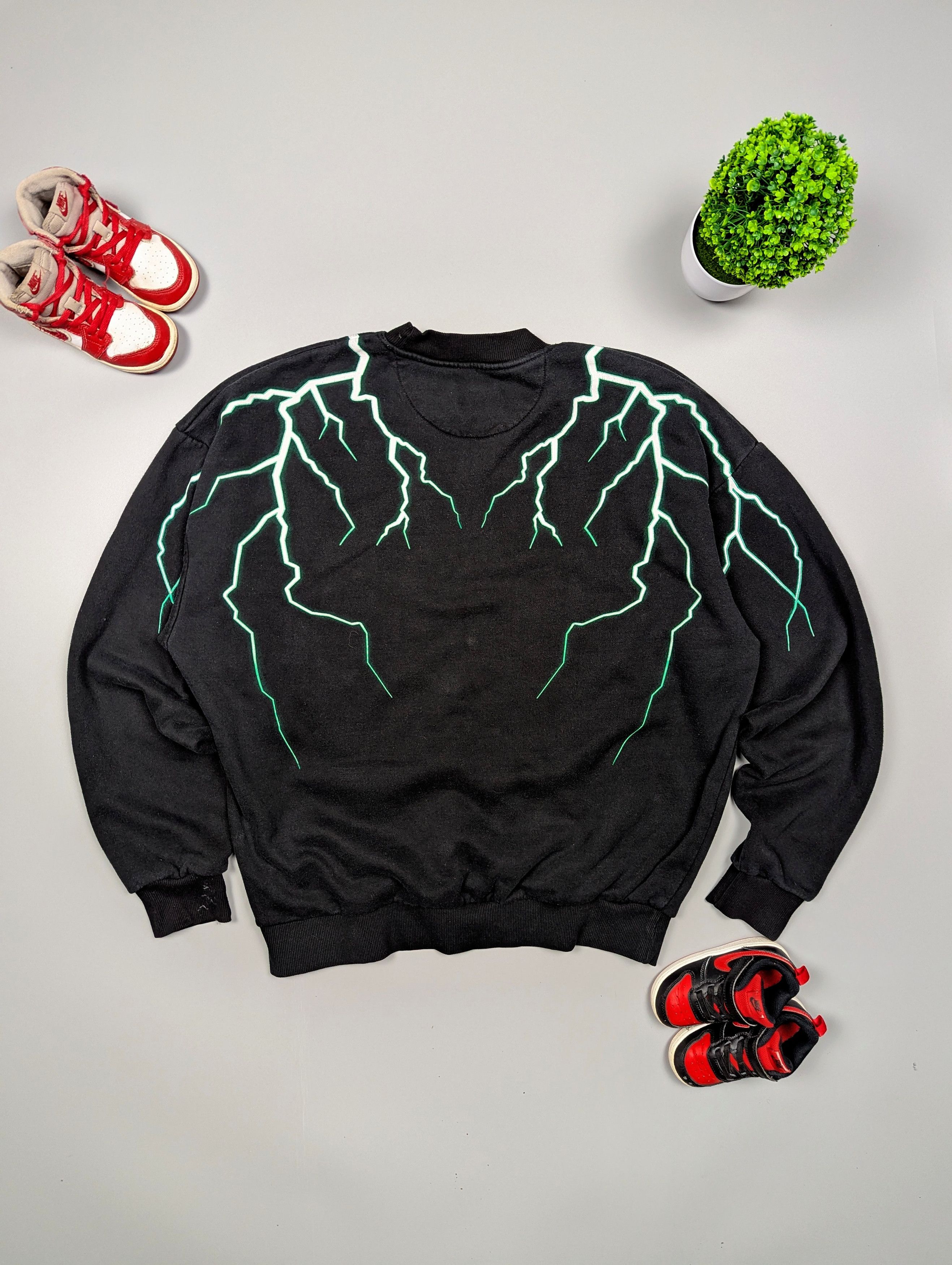 Vintage Paranoid Men's Vintage Black Oversized Sweatshirt Size XL Size US XL / EU 56 / 4 - 6 Thumbnail