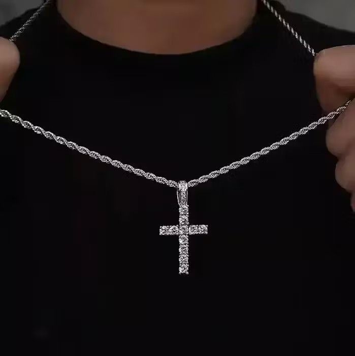 Jewelry × Vintage Diamond Cross Necklace Size ONE SIZE - 2 Thumbnail