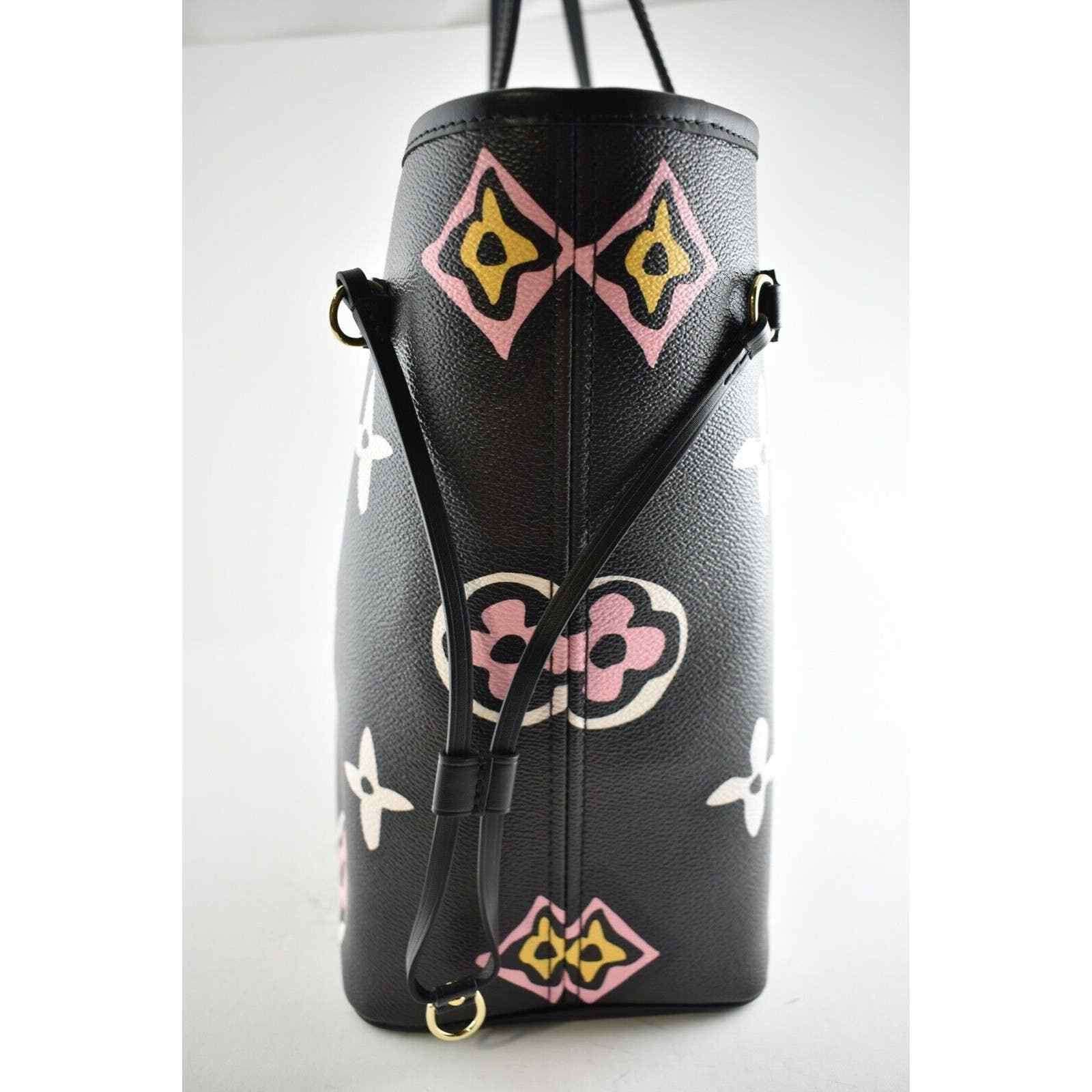 Louis Vuitton Louis Vuitton At Heart Black White Tote Handle Shoulder Bag Size ONE SIZE - 7 Thumbnail