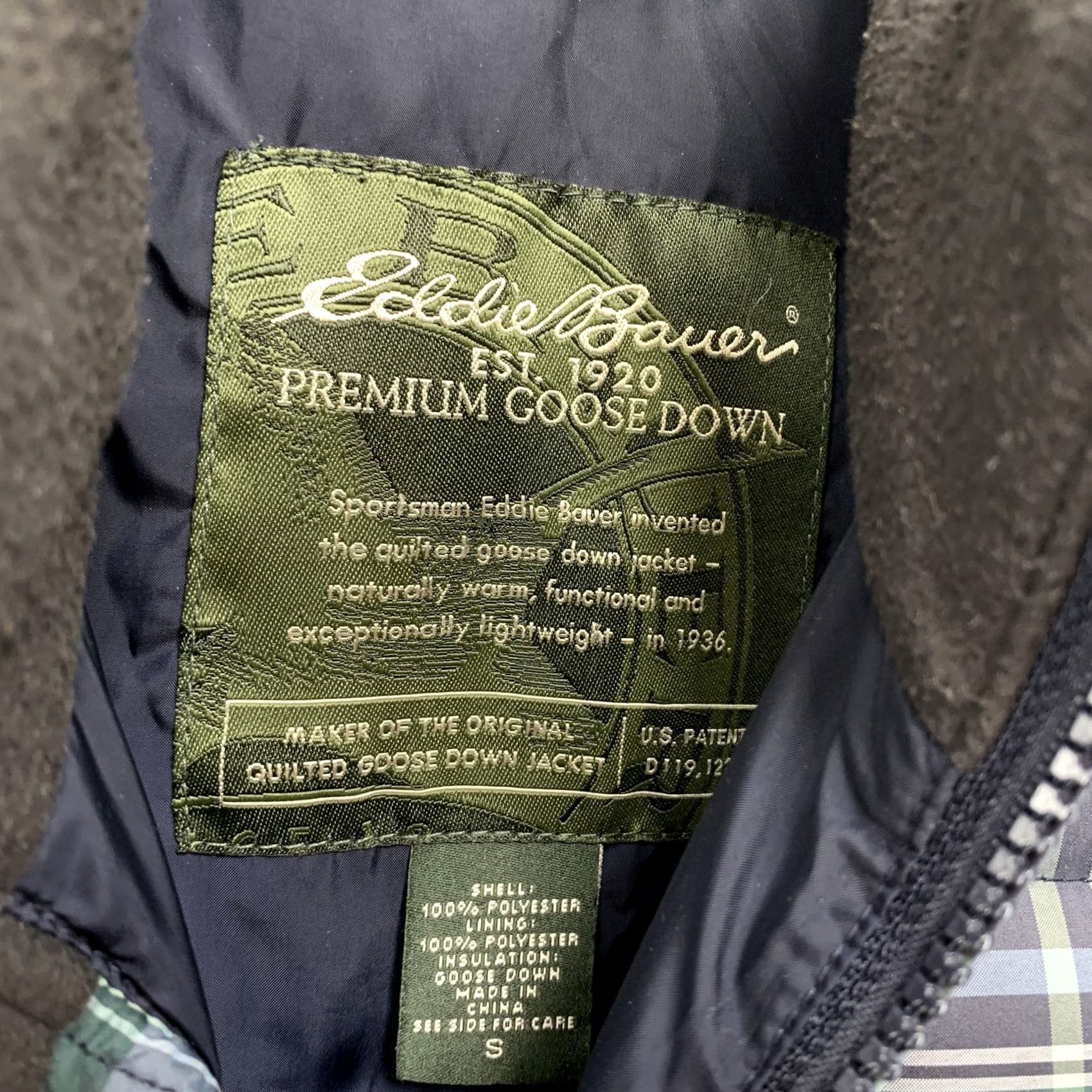 Eddie Bauer Eddie Bauer Womens Down Puffer Vest Plaid Sleeveless Full Zip Outdoor Small Green Vest Womens XS S? Size S / US 4 / IT 40 - 2 Thumbnail